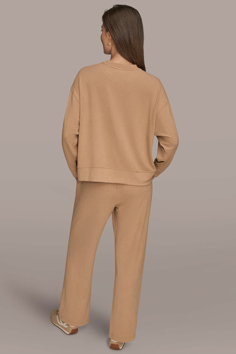 Donna Karan | LONG SLEEVE SWEATSHIRT