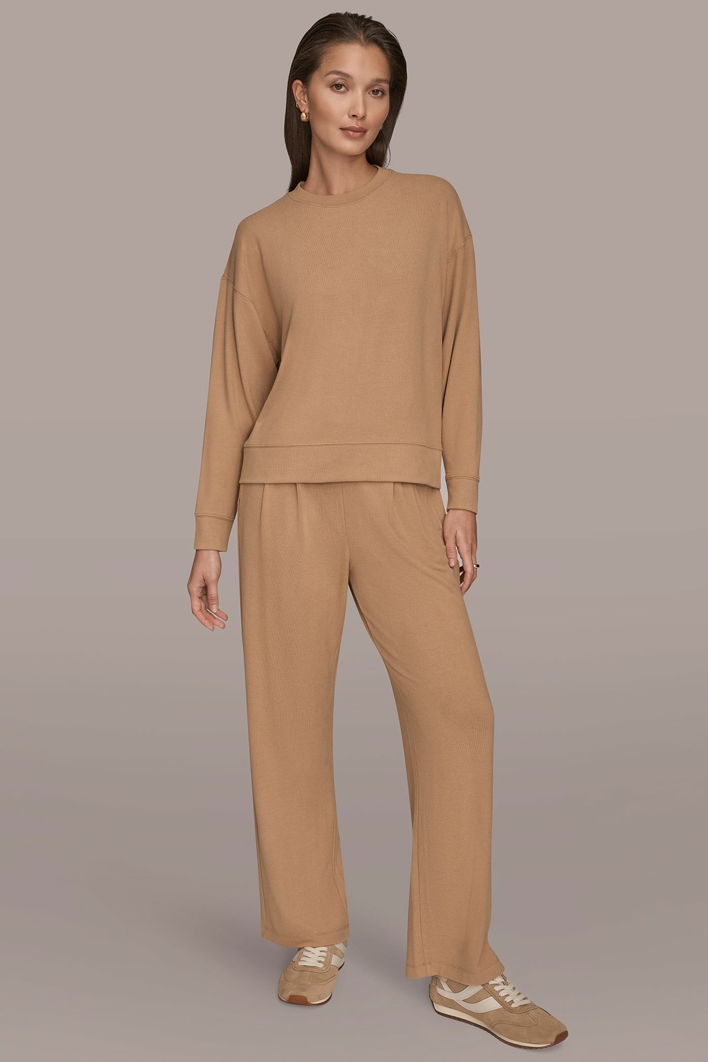 Donna Karan | LONG SLEEVE SWEATSHIRT