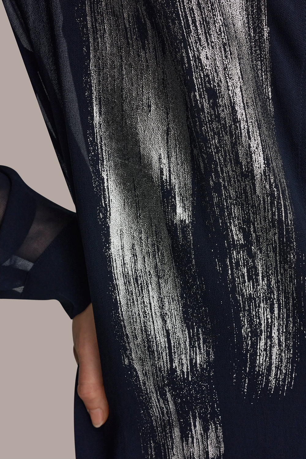 Donna Karan | METALLIC BRUSHSTROKE BLOUSE