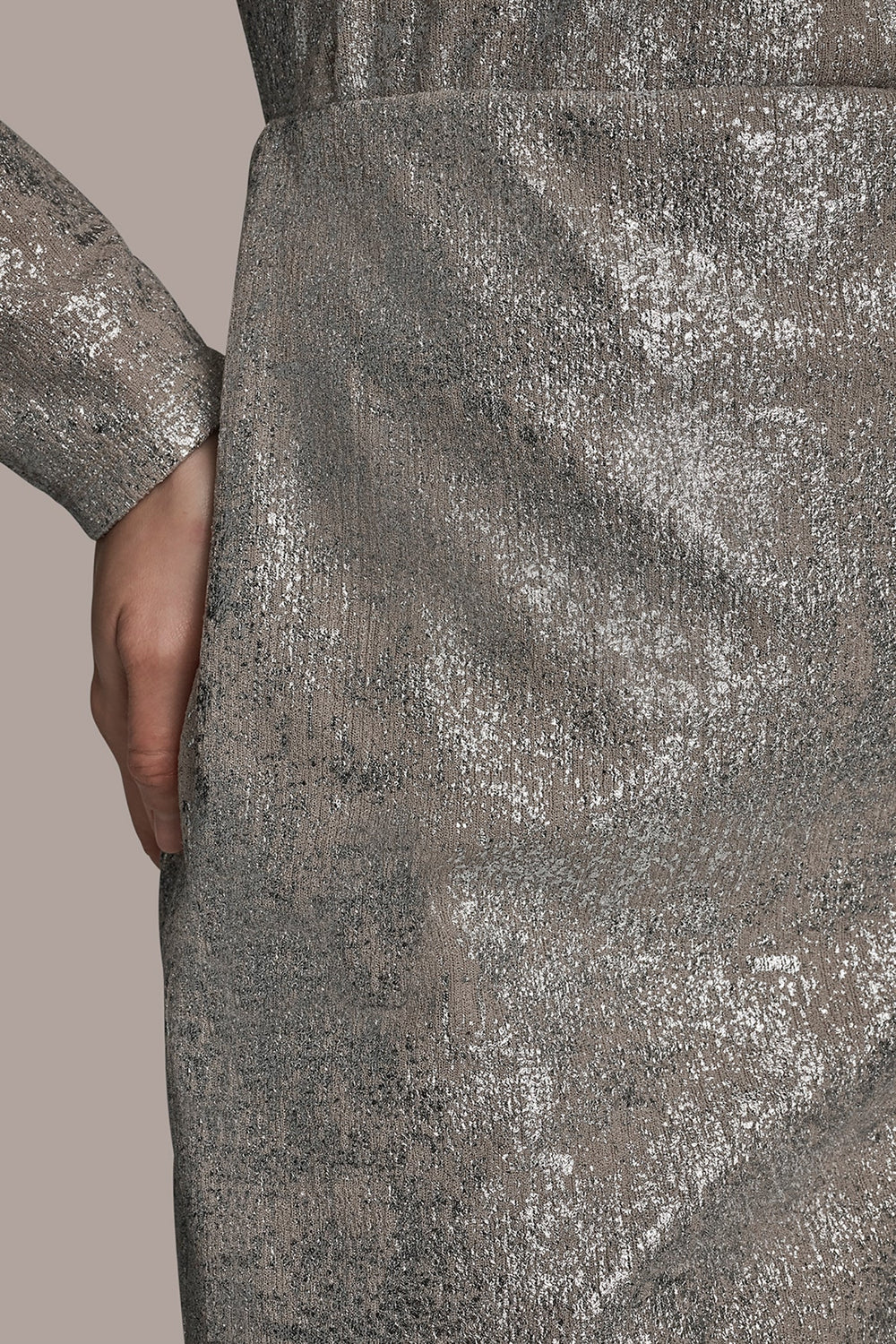 Donna Karan | METALLIC FOIL PENCIL SKIRT