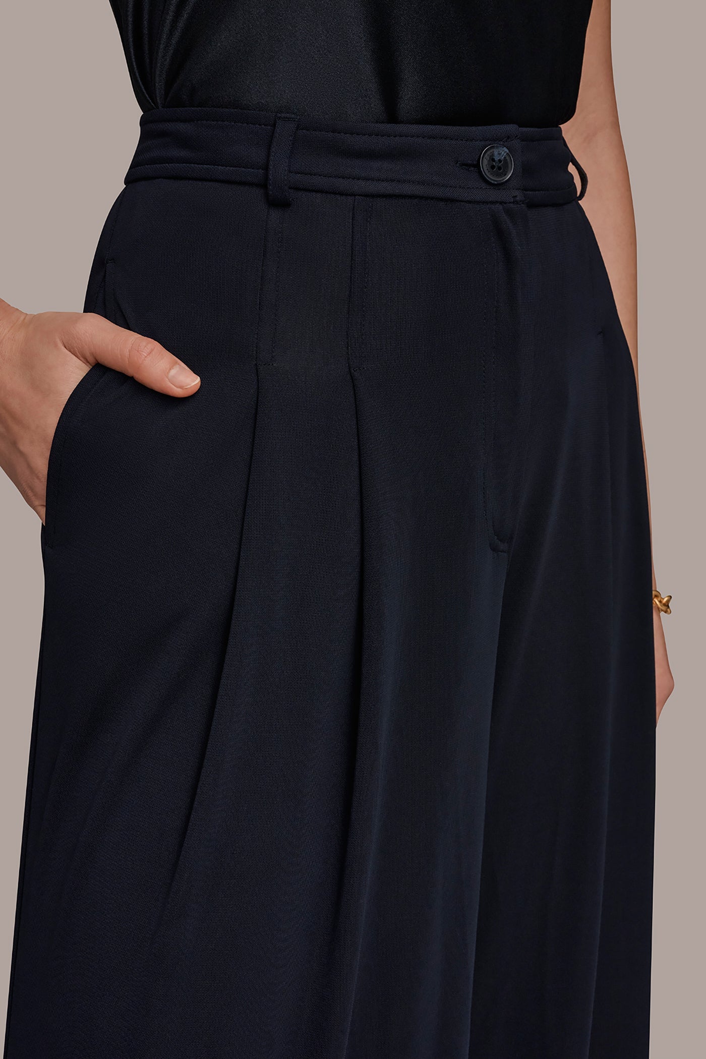 Donna Karan | PLEATED KNIT PANT