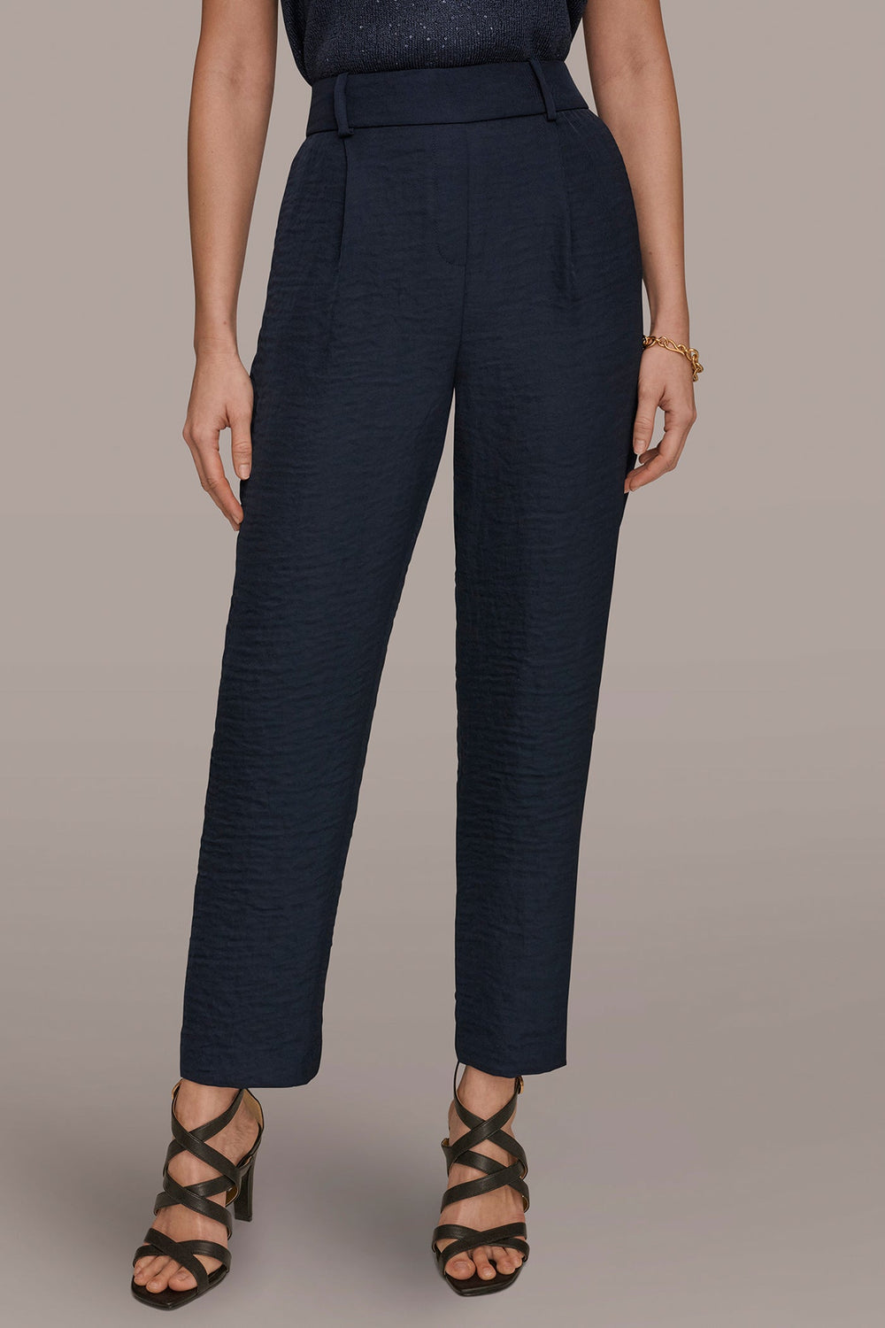 Donna Karan | PLEATED STRAIGHT PANT