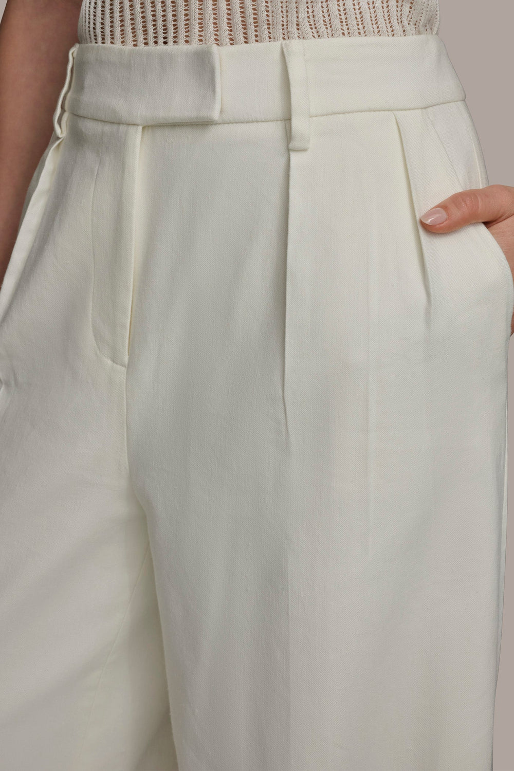 Donna Karan | PLEATED WIDE LEG PANT