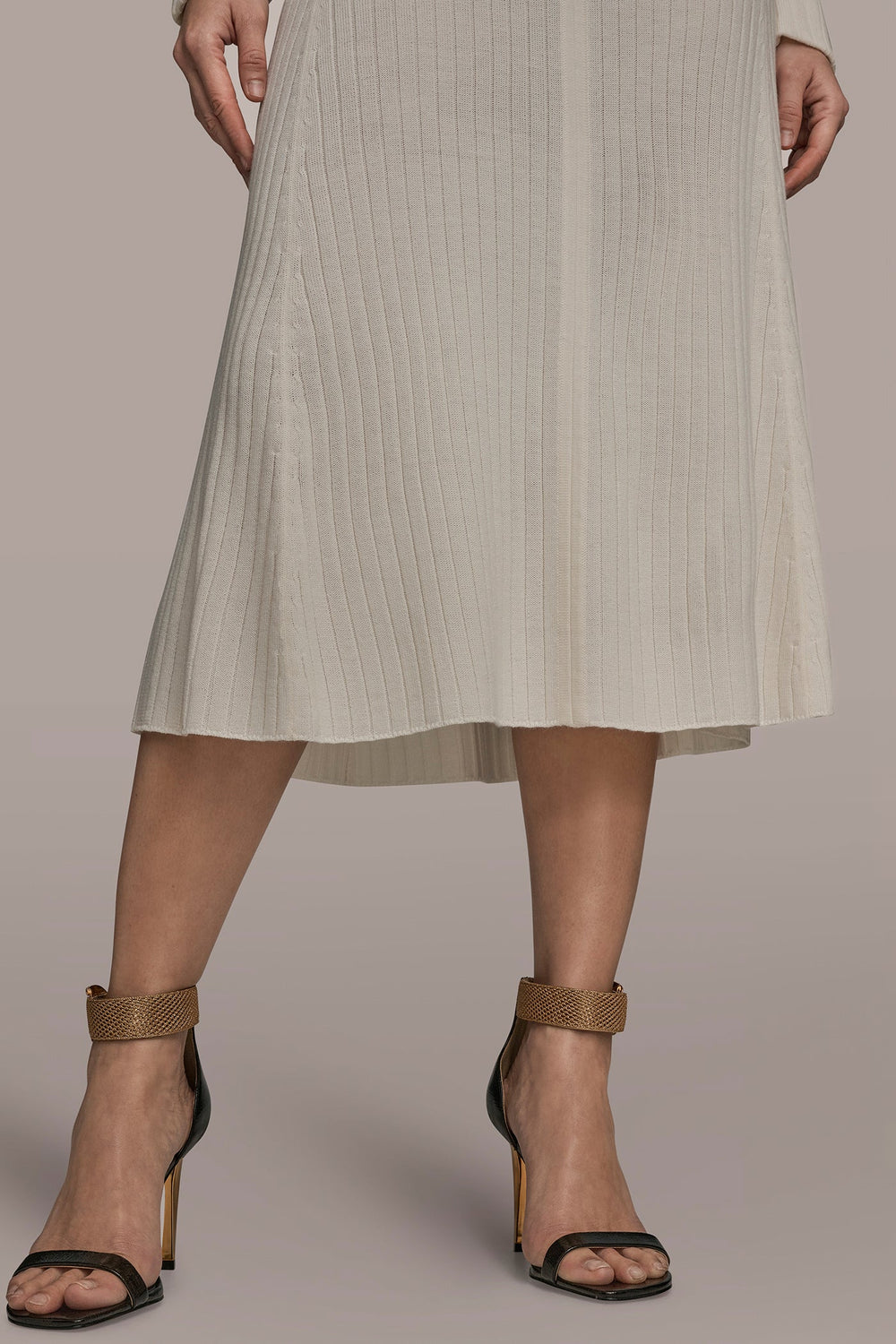 Donna Karan | SEAMED MIDI A-LINE SWEATER SKIRT