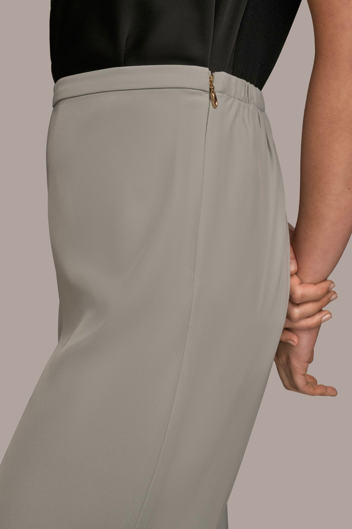 Donna Karan | EXTRA HIGH-RISE PLEATED WIDE-LEG PANT