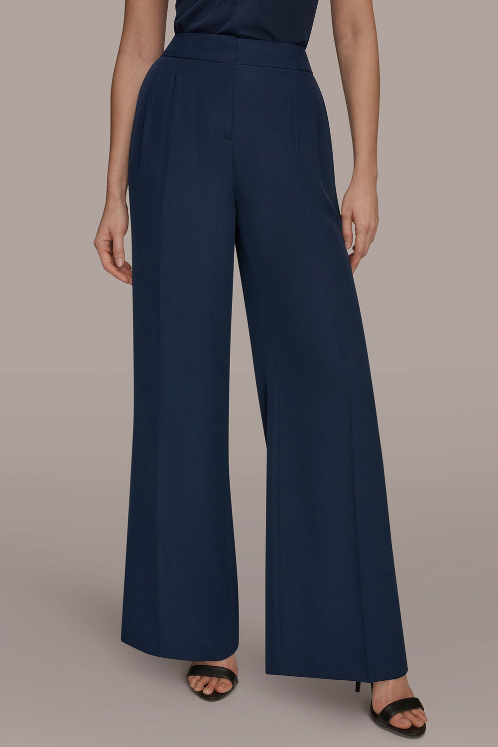 Donna Karan | MID-RISE PLEATED WIDE-LEG SUIT PANT
