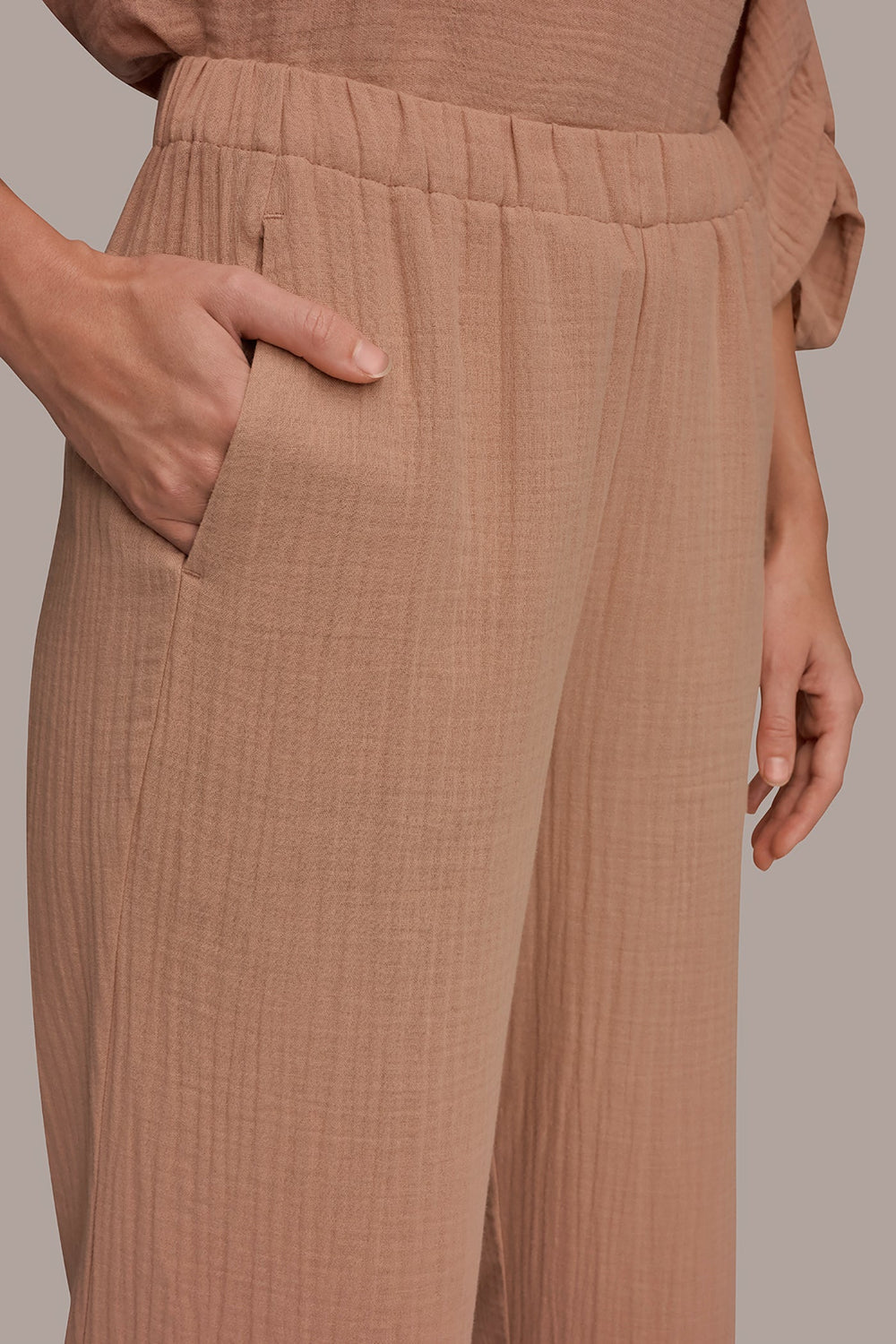 Donna Karan | MID-RISE STRAIGHT-LEG PANT