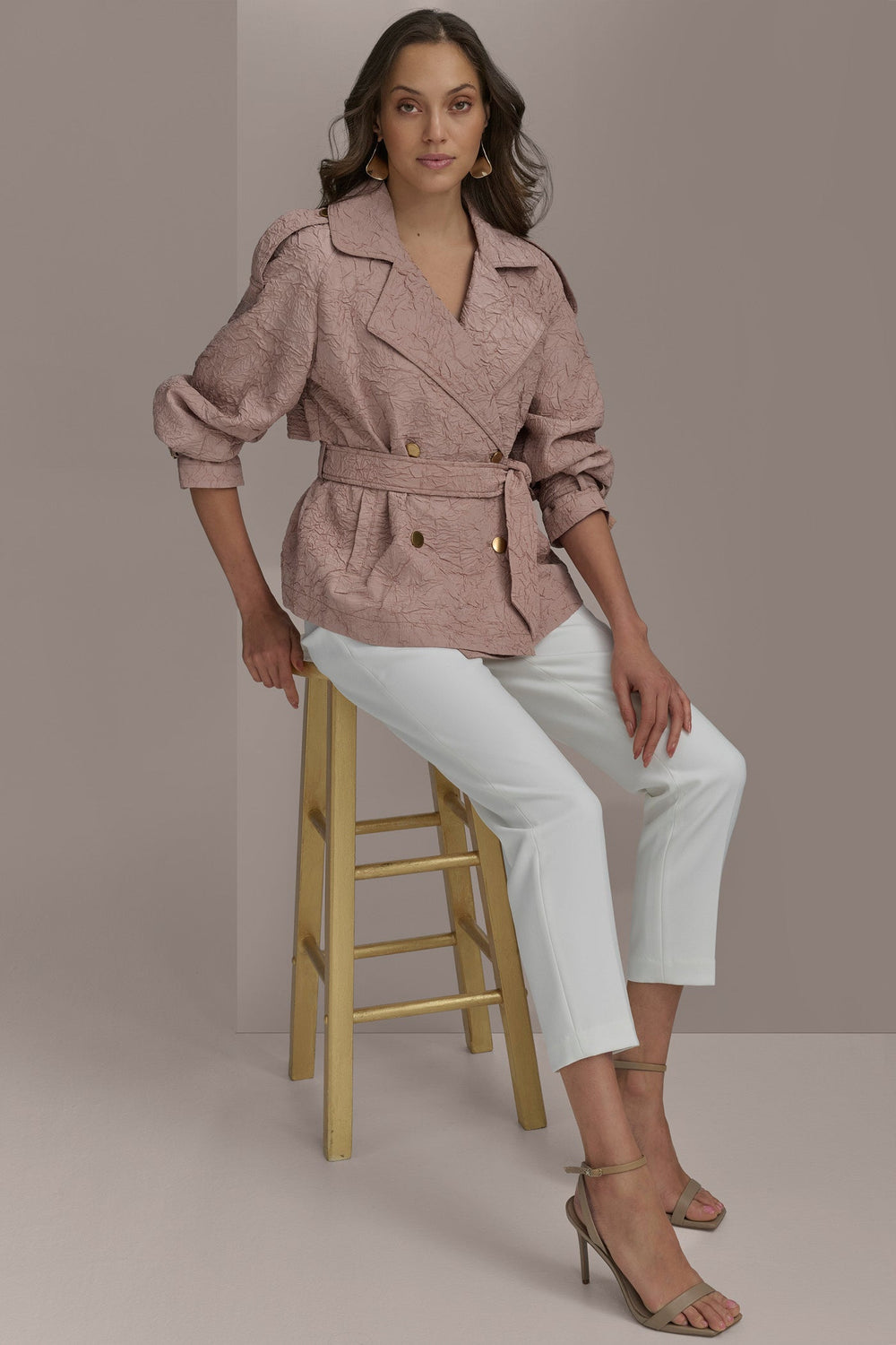 Donna Karan | TEXT BUTTON JACKET WITH TIE