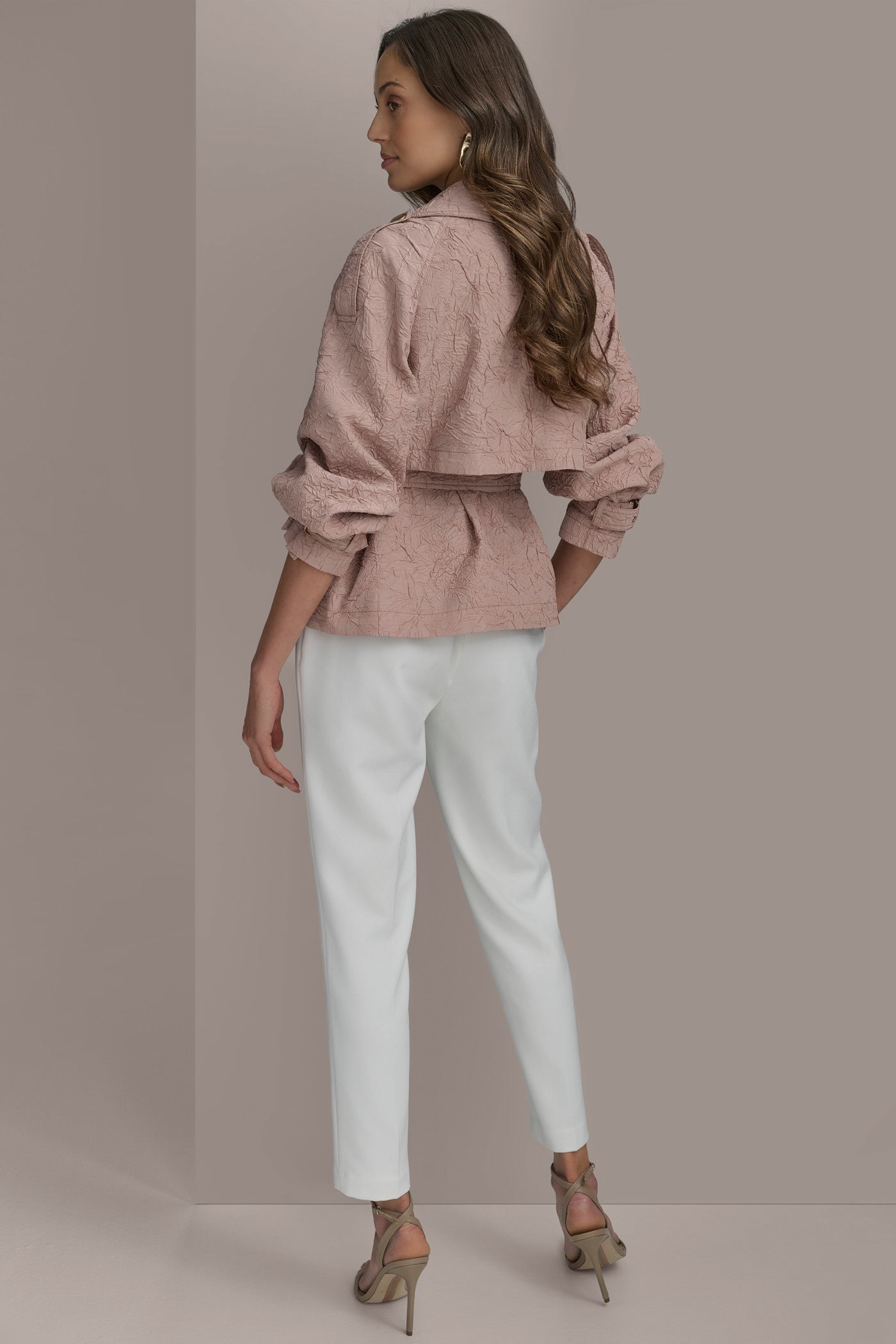 Donna Karan | TEXT BUTTON JACKET WITH TIE