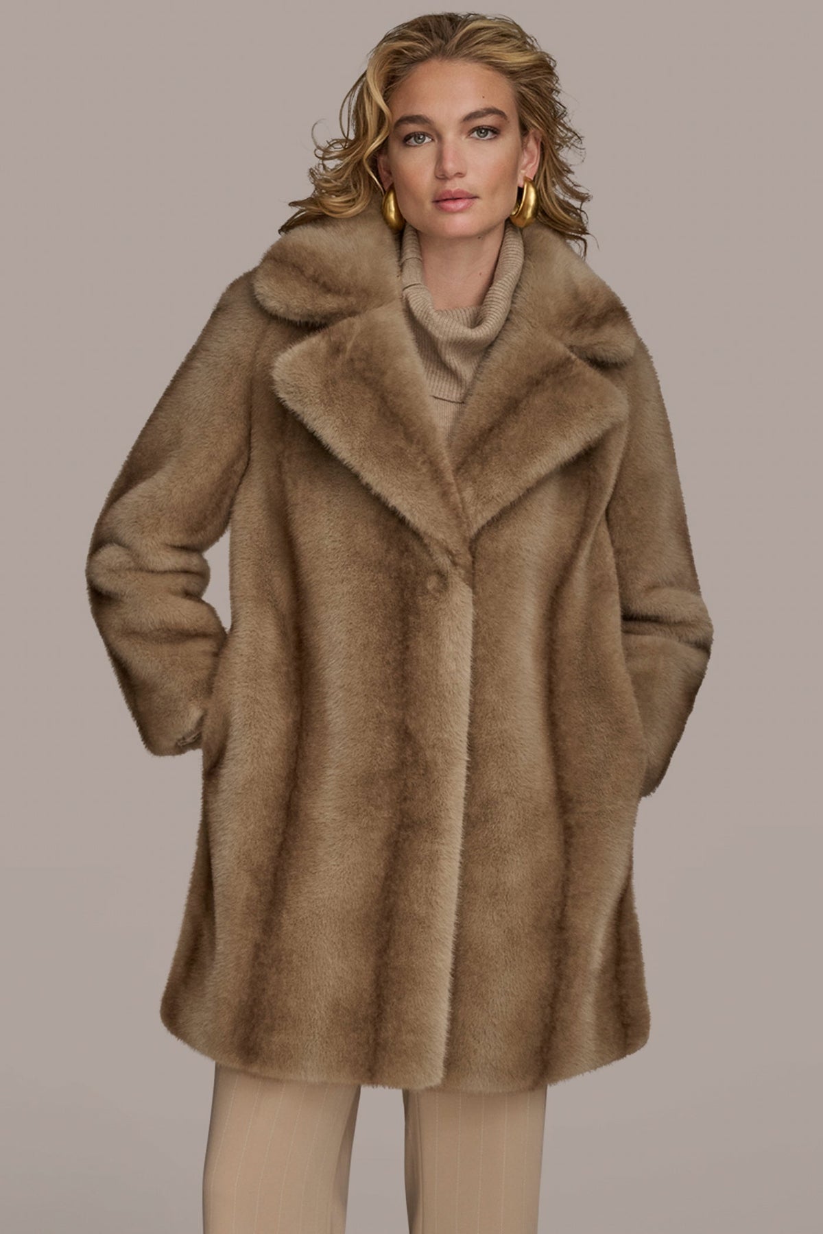 Donna Karan | LUXE FAUX FUR COAT