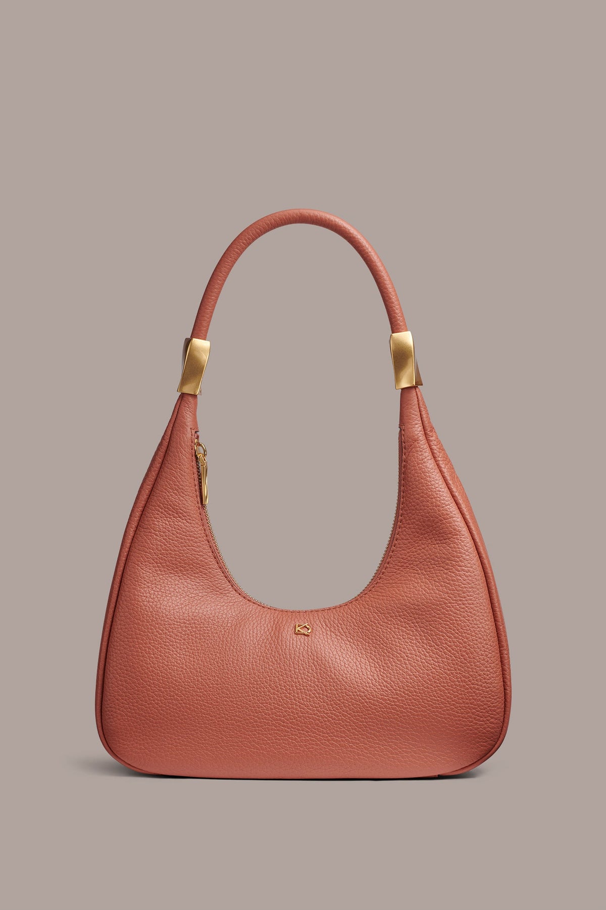 Donna Karan | QUOGUE LEATHER SHOULDER BAG