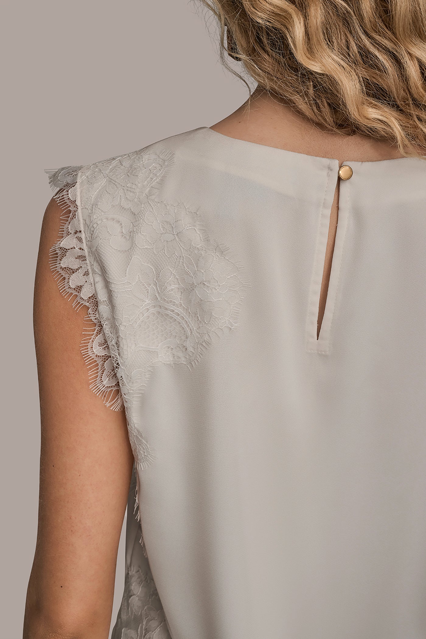 Donna Karan | SLEEVELESS LACE-TRIM CREPE BLOUSE