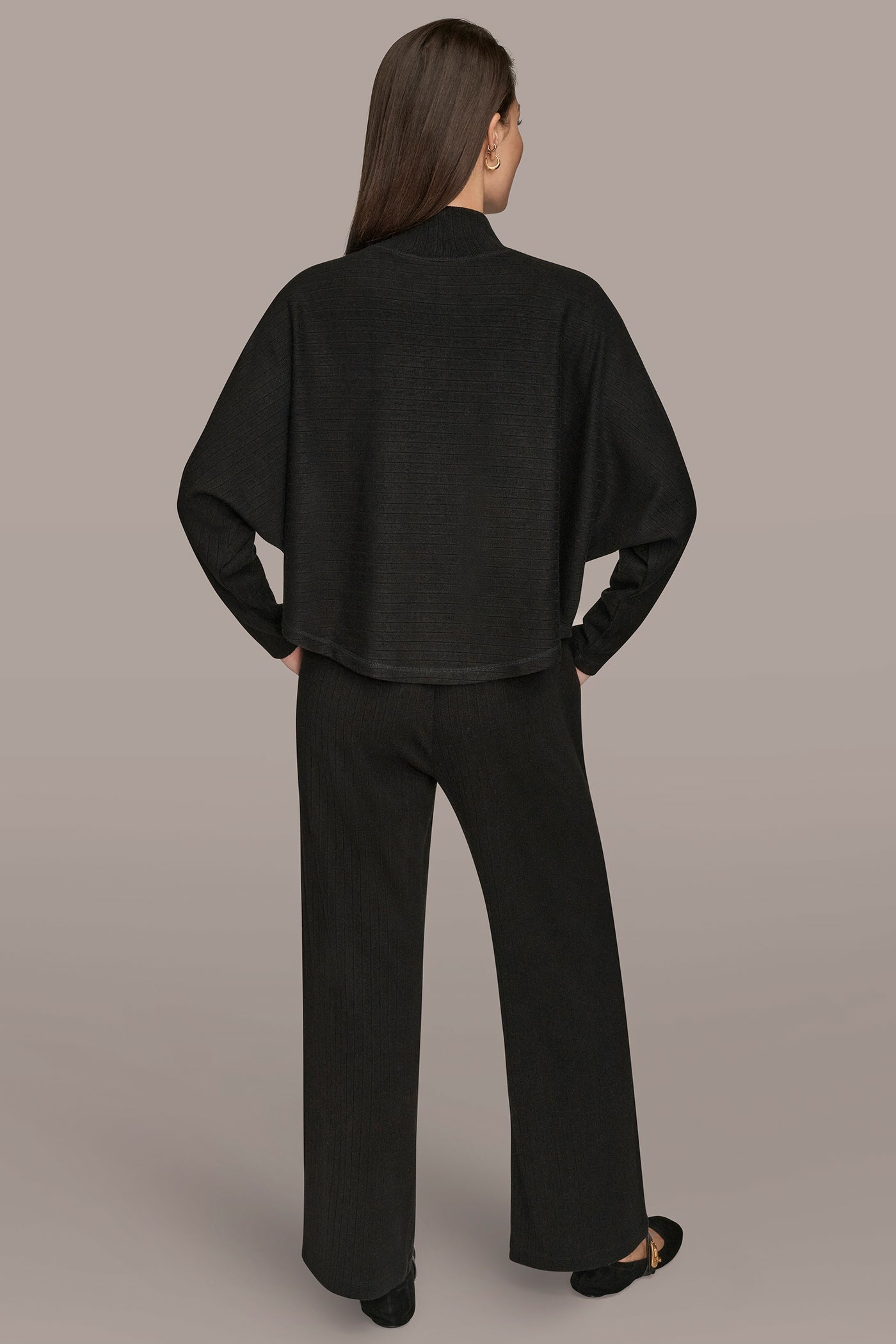 Donna Karan | MOCK-NECK TOP