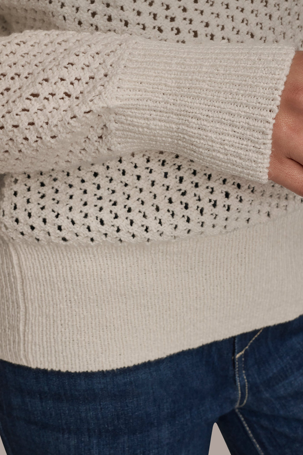 Donna Karan | LONG SLEEVE OPEN STITCH SWEATER