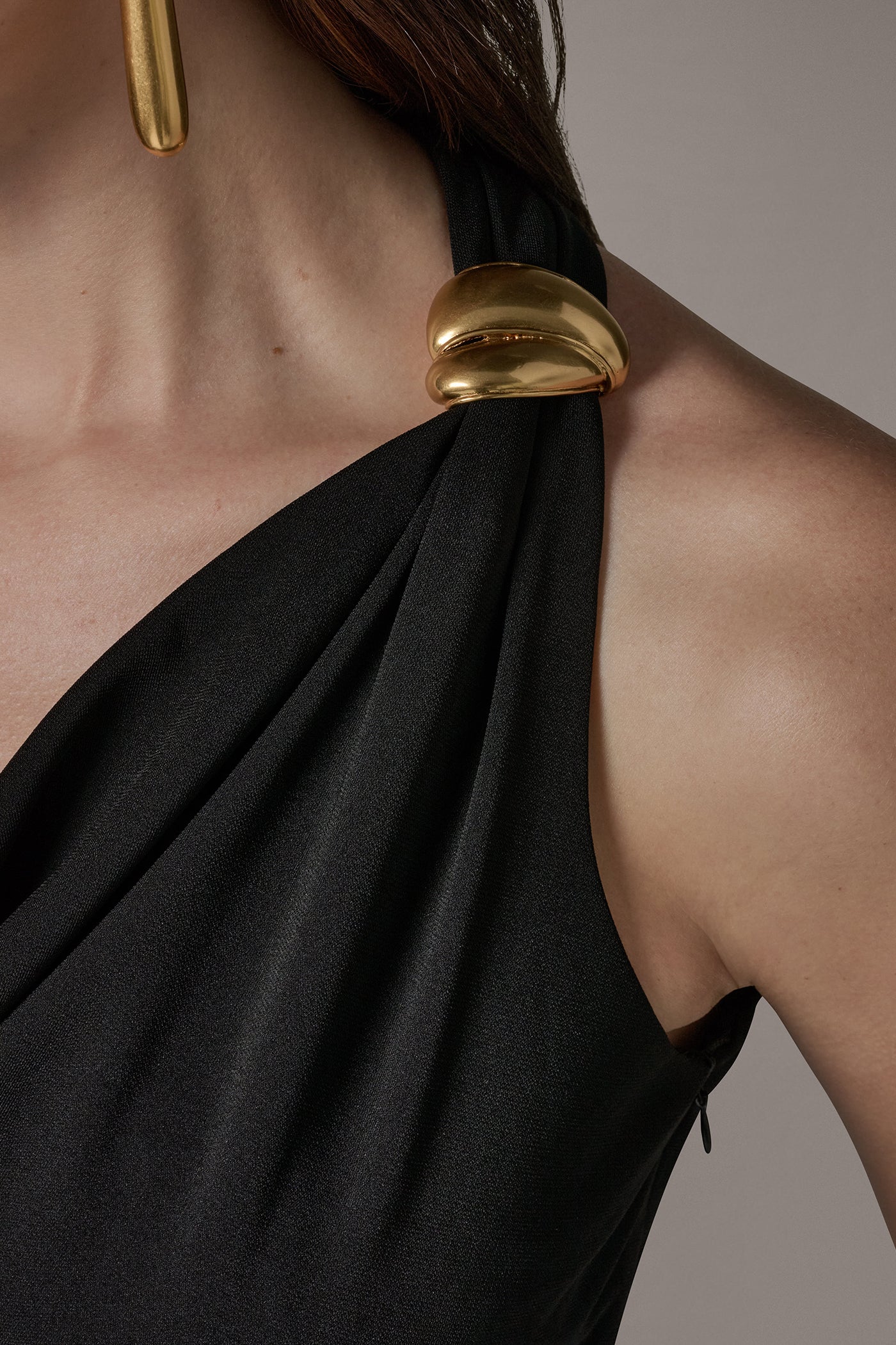 Donna Karan | SLEEVELESS MIDI HALTER DRESS