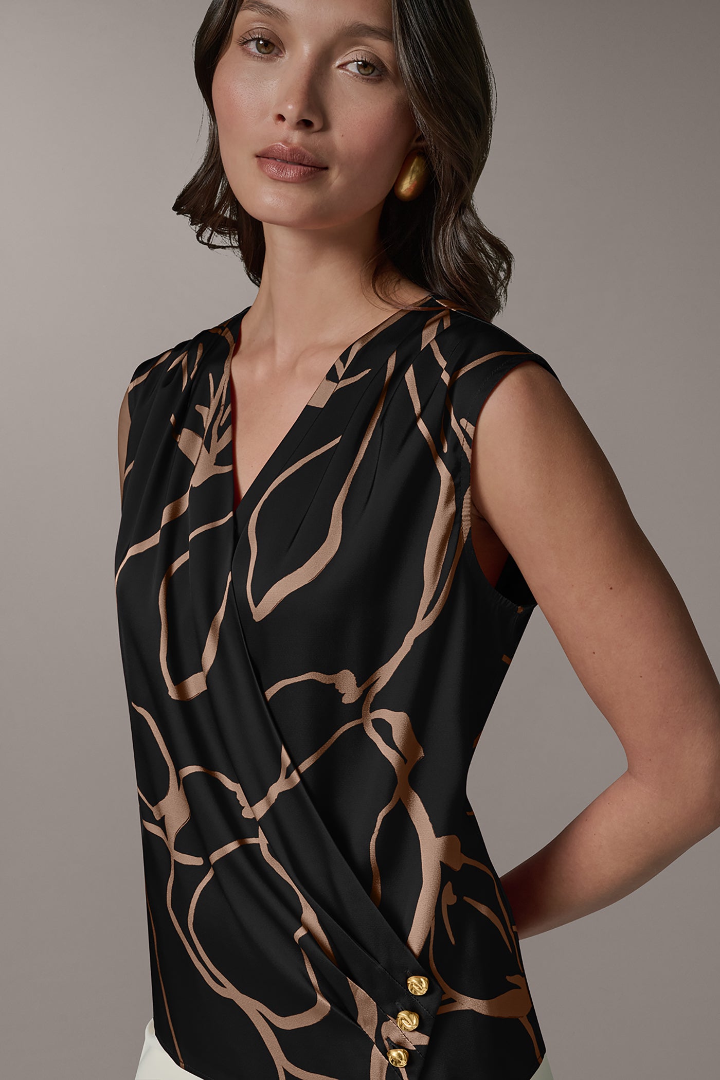 Donna Karan | SLEEVELESS WRAP EFFECT PRINT BLOUSE