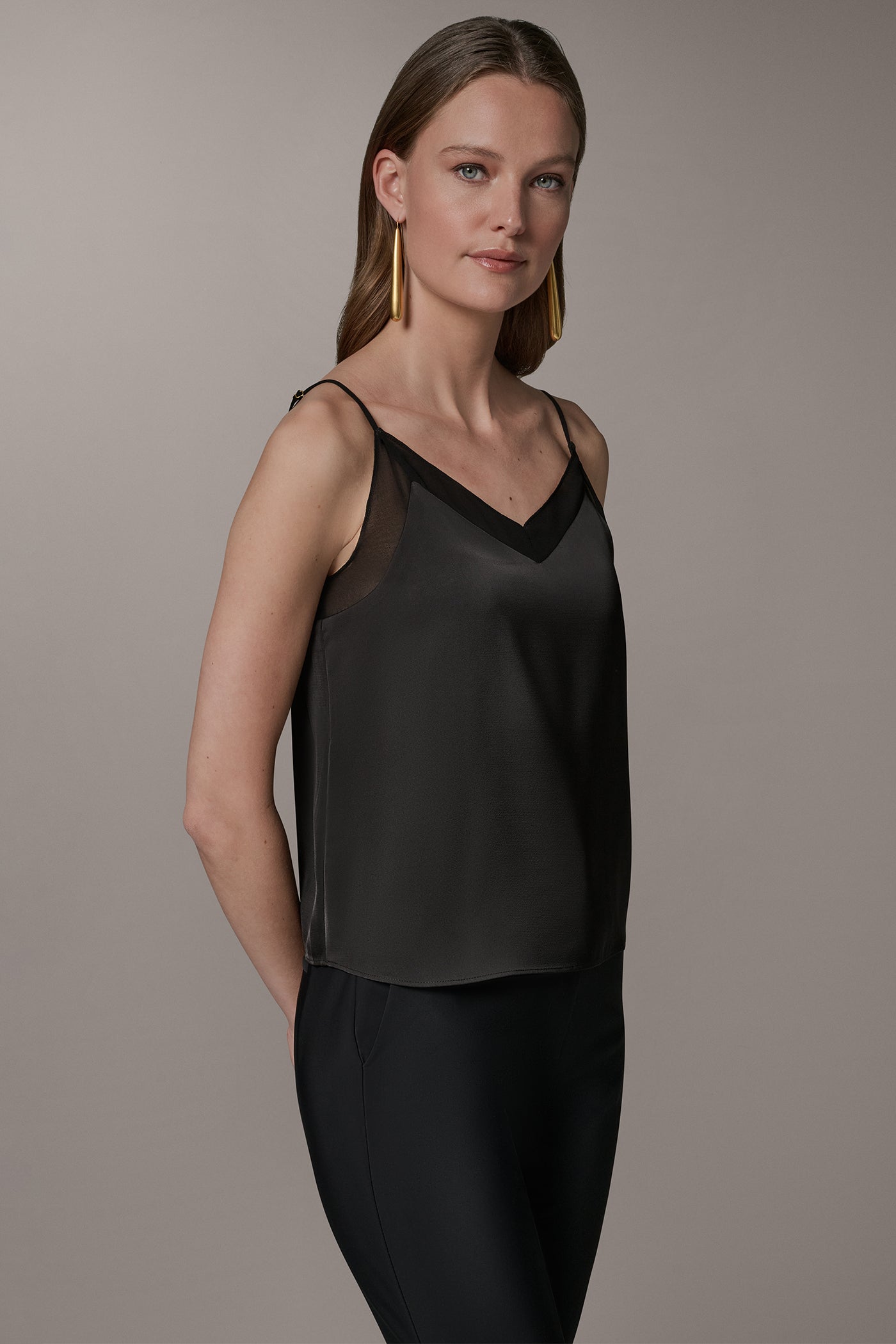 Donna Karan | SLEEVELESS V-NECK CAMI
