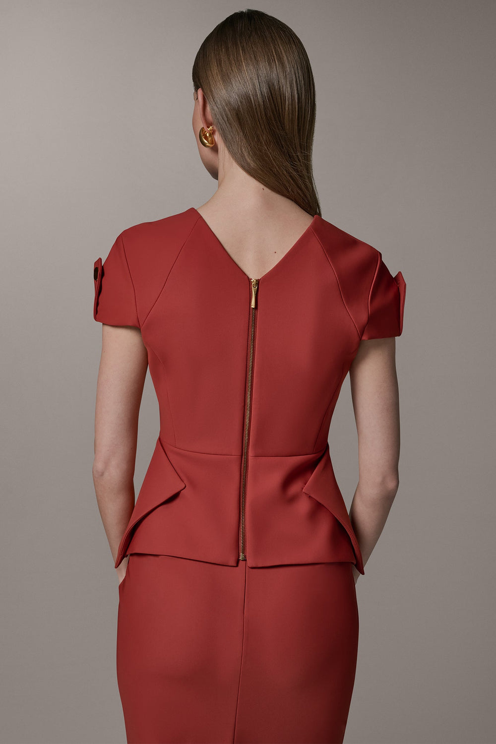 Donna Karan | SHORT SLEEVE PEPLUM TOP
