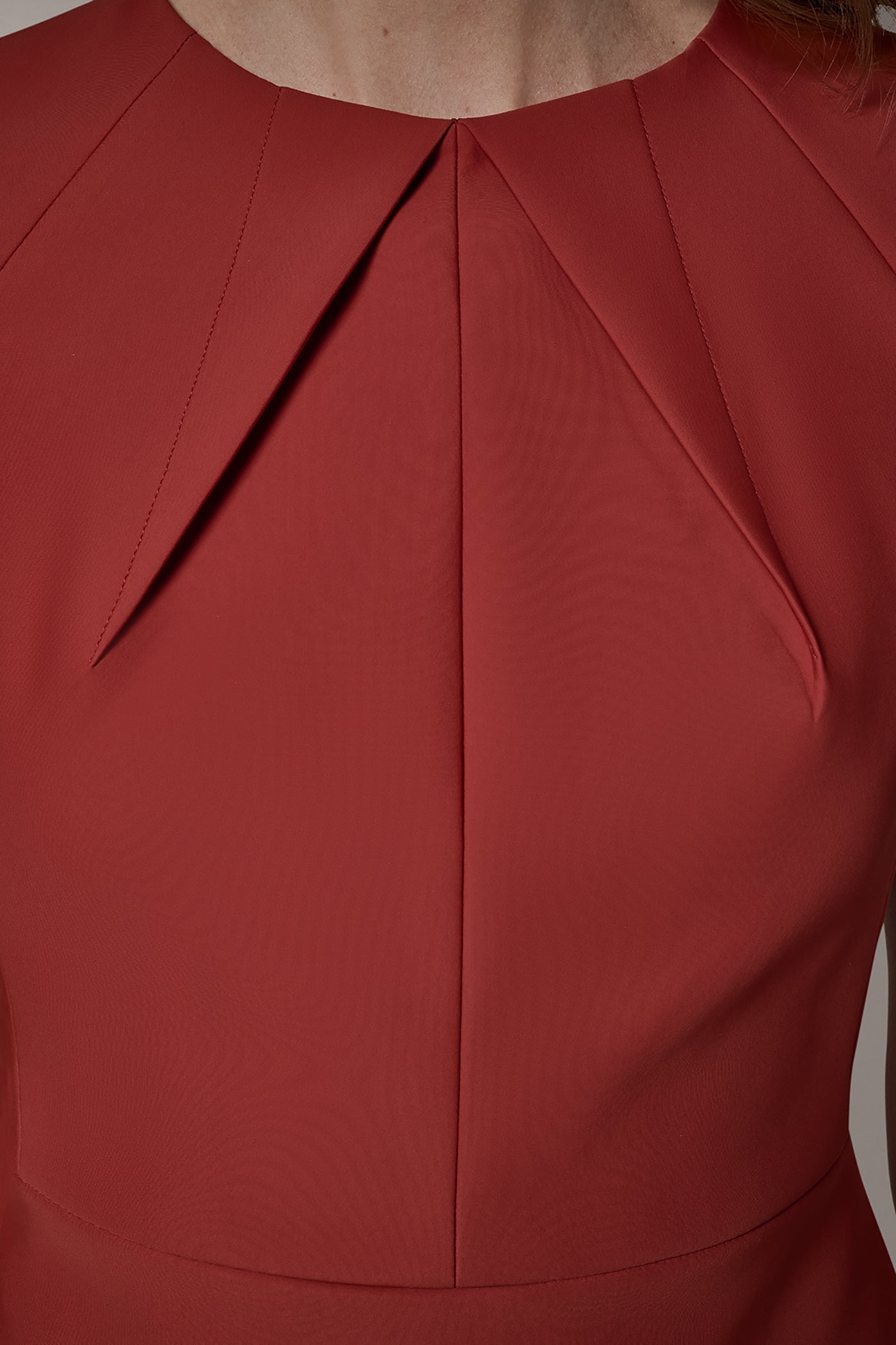 Donna Karan | SHORT SLEEVE PEPLUM TOP