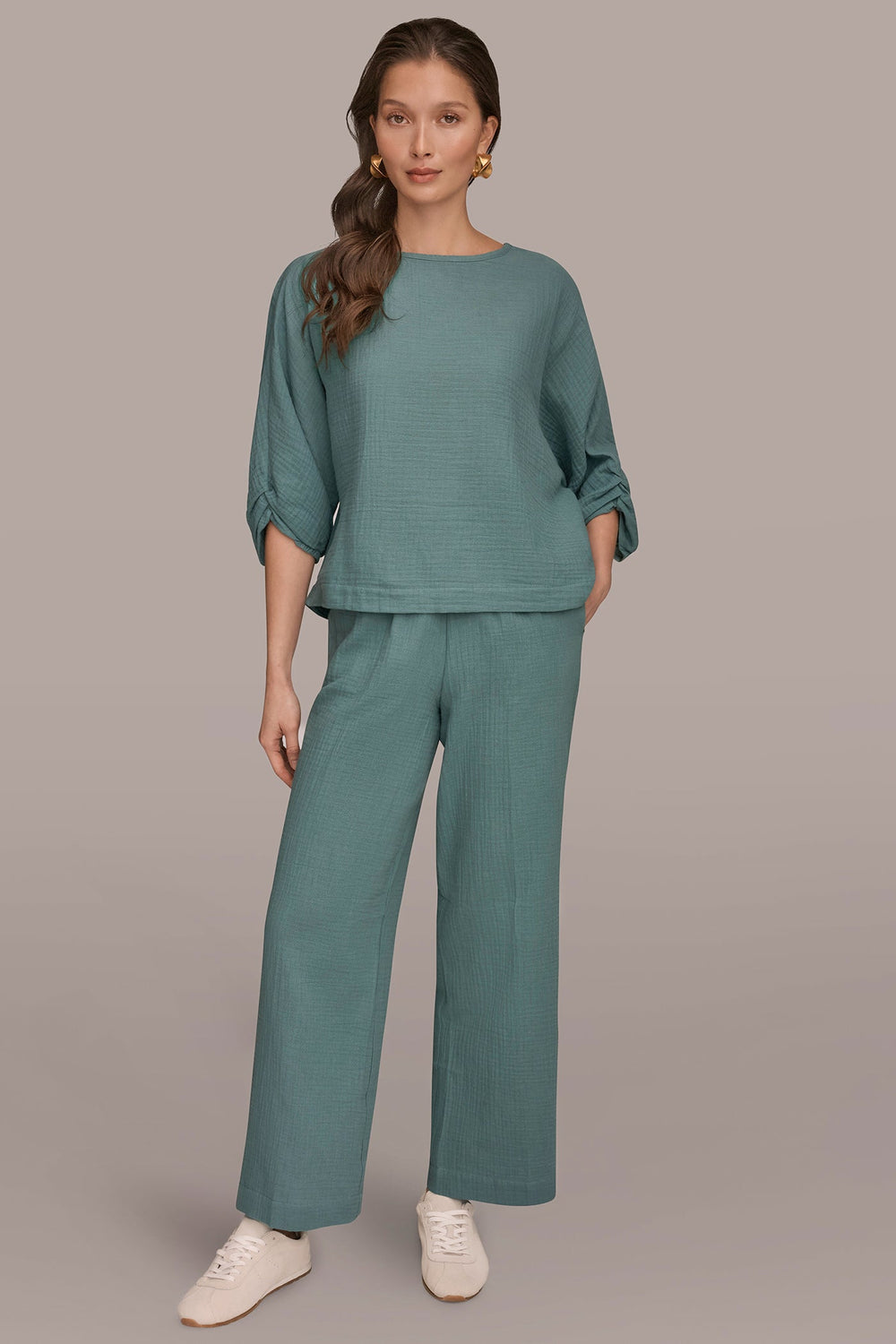 Donna Karan | 3/4 SLEEVE TWIST CUFF BLOUSE