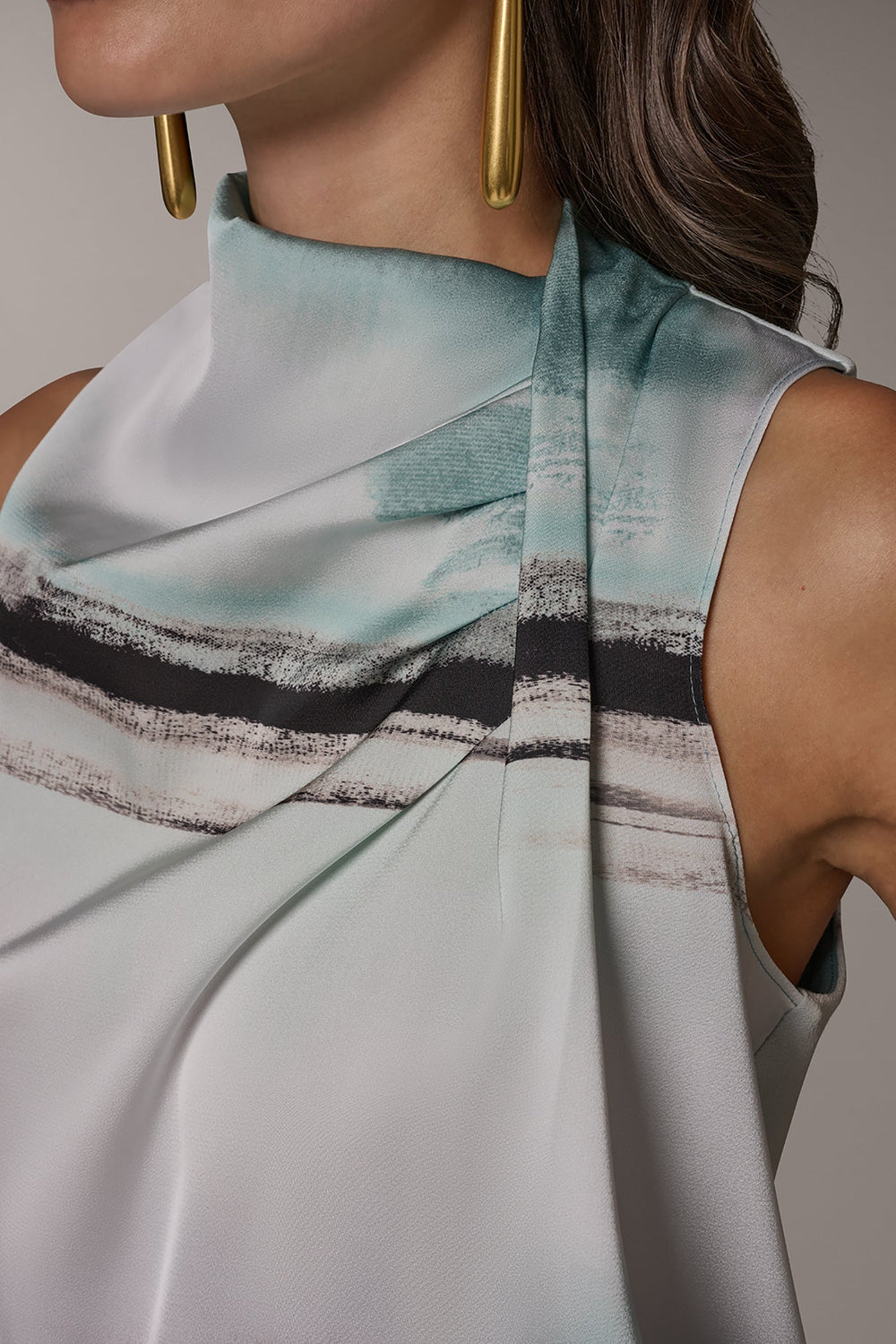 Donna Karan | STRIPED DRAPE TWIST SHOULDER BLOUSE
