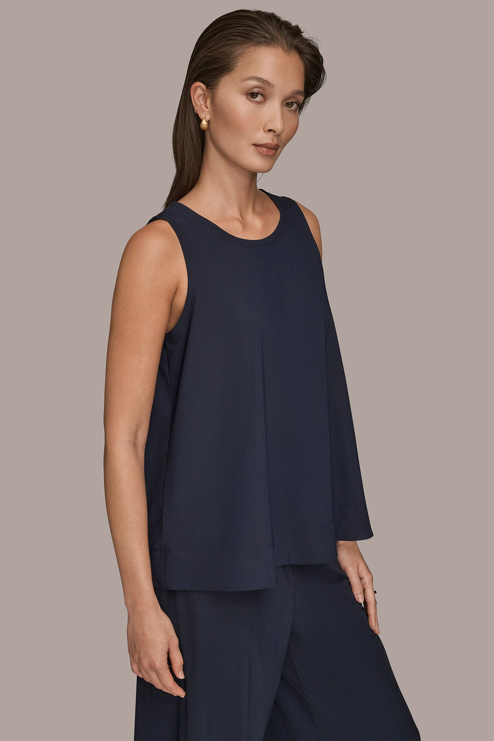 Donna Karan | THE MODERN TRAVEL SLEEVELESS SWING TANK