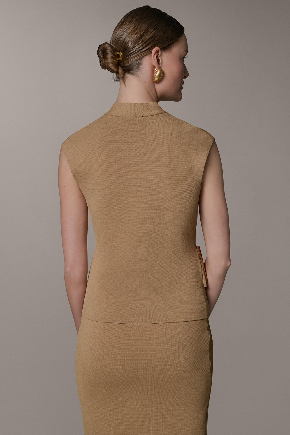 Donna Karan | V-NECK WRAP-EFFECT TOP
