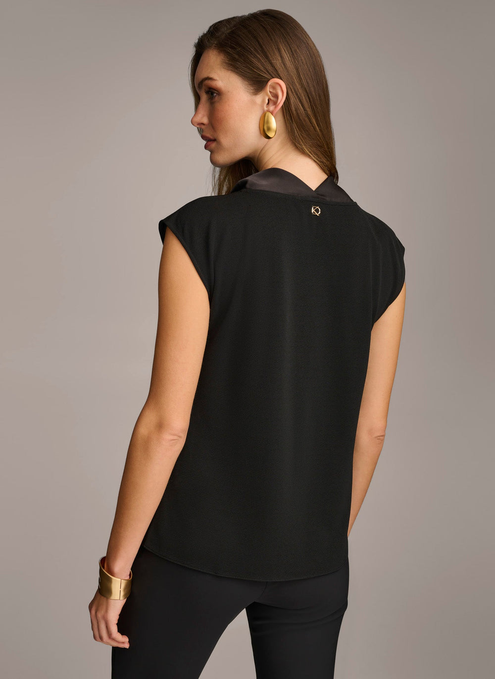 Donna Karan | SLEEVELESS COWL NECK TOP