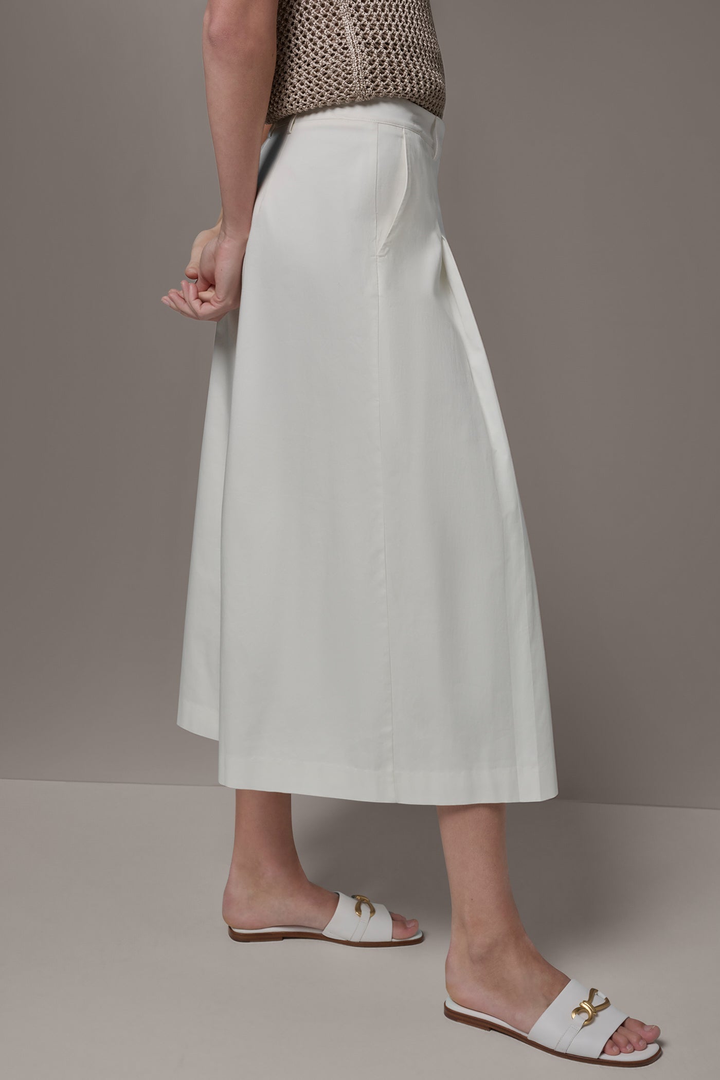Donna Karan | EXTRA HIGH-RISE COTTON-SATEEN PLEATED WIDE-LEG PANT