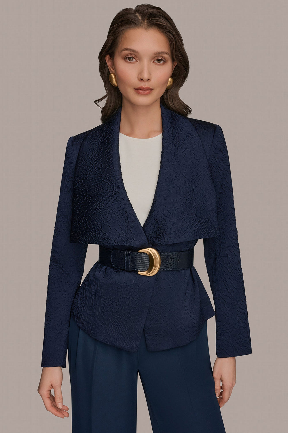 Donna Karan | CRINKLE JACQUARD CROPPED BLAZER