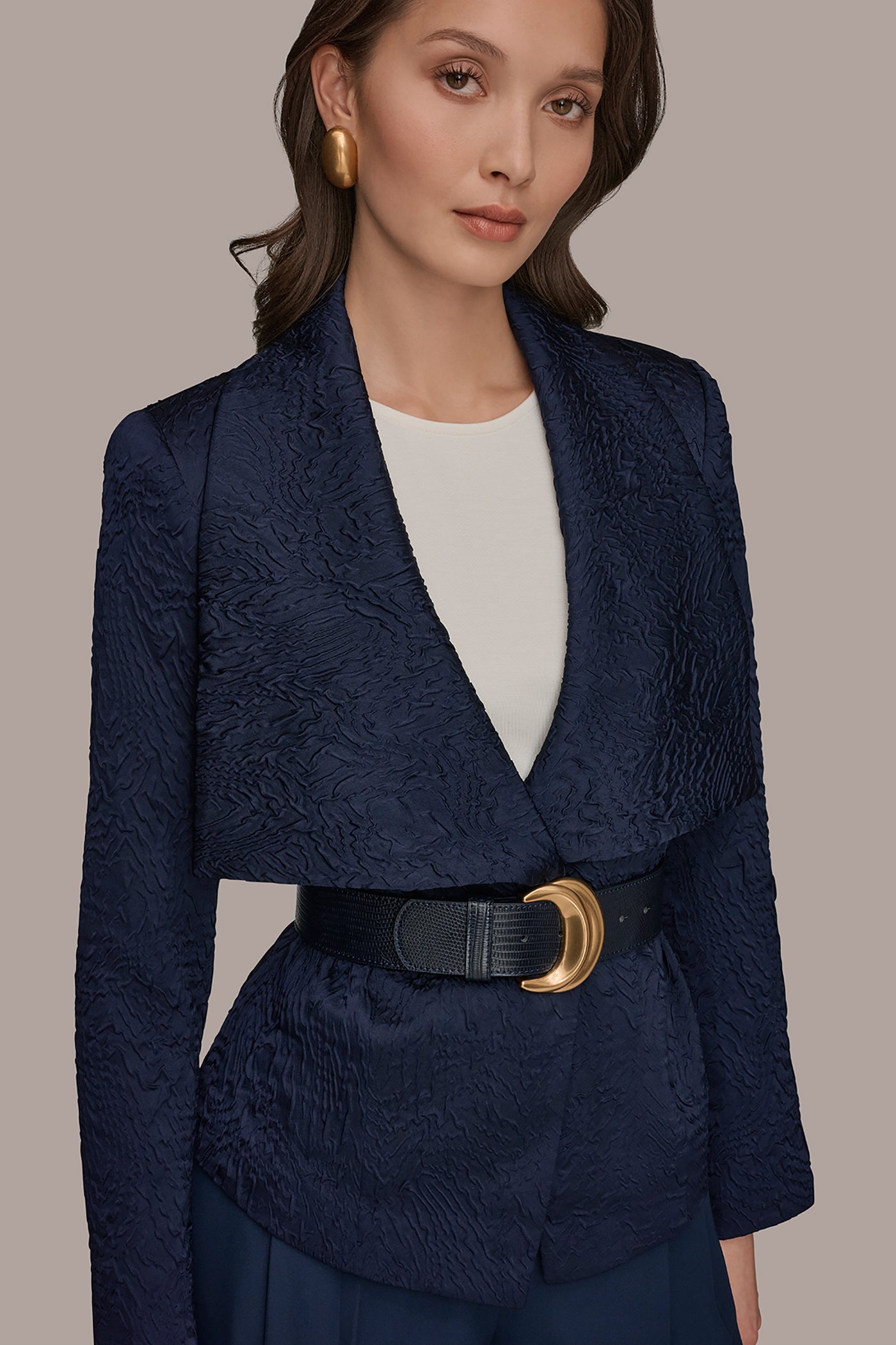Donna Karan | CRINKLE JACQUARD CROPPED BLAZER