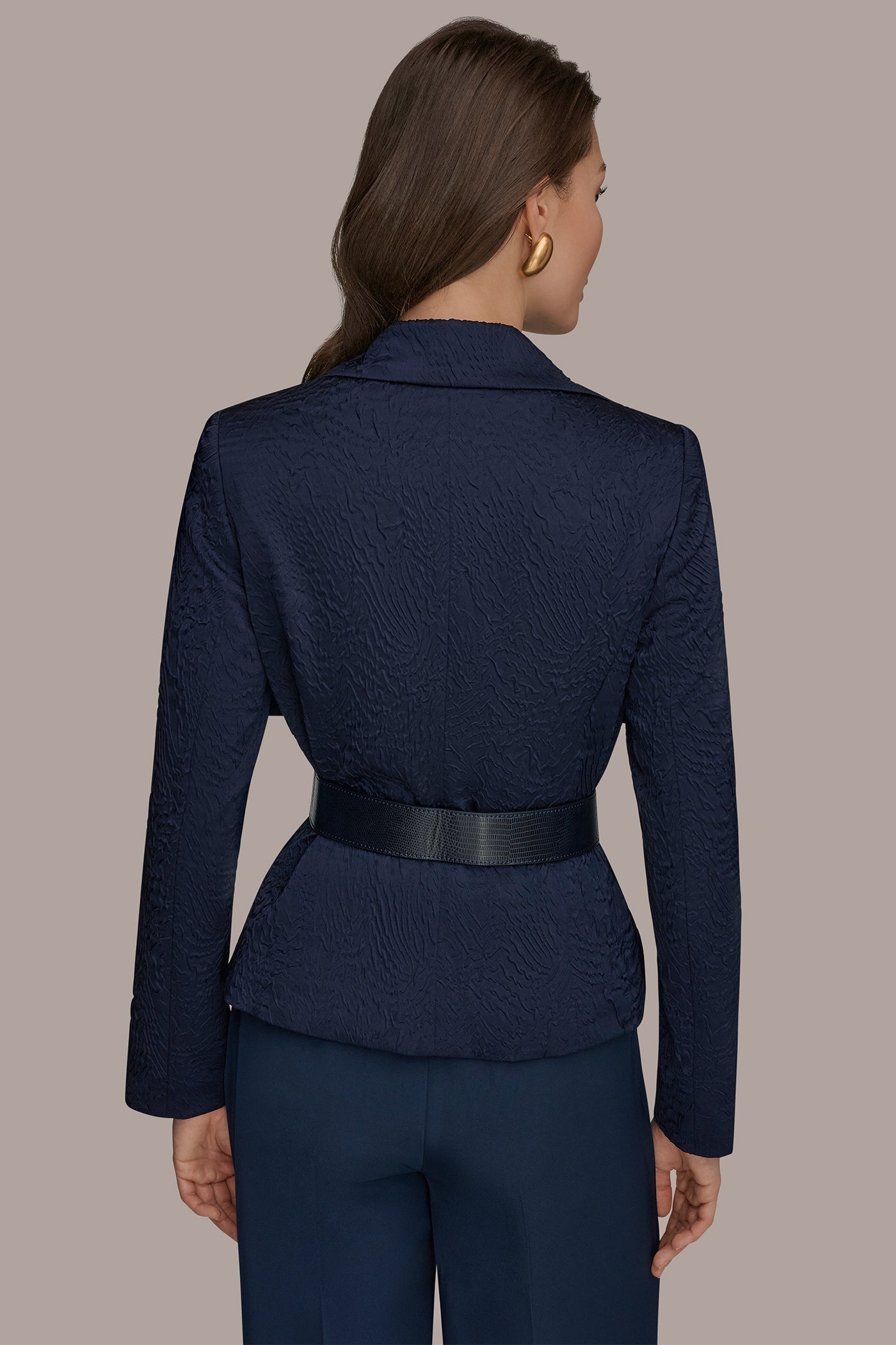 Donna Karan | CRINKLE JACQUARD CROPPED BLAZER