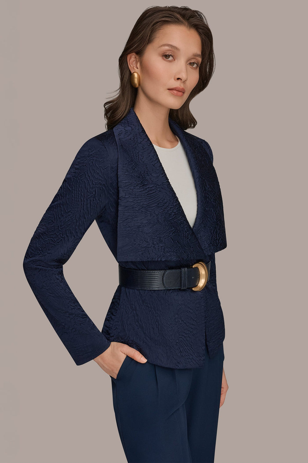 Donna Karan | CRINKLE JACQUARD CROPPED BLAZER