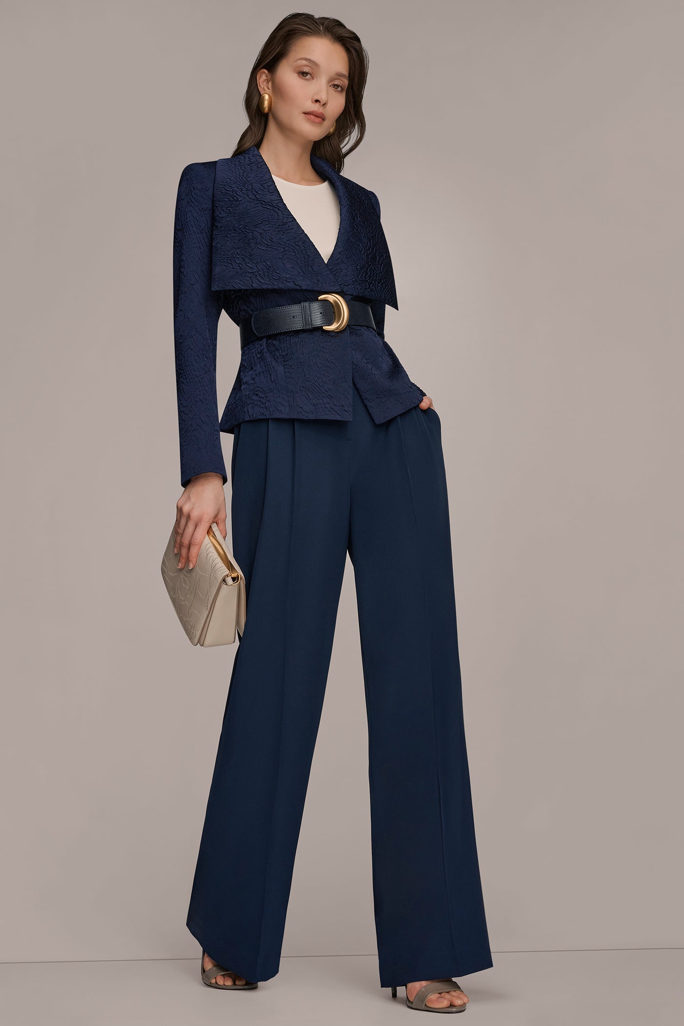 Donna Karan | CRINKLE JACQUARD CROPPED BLAZER