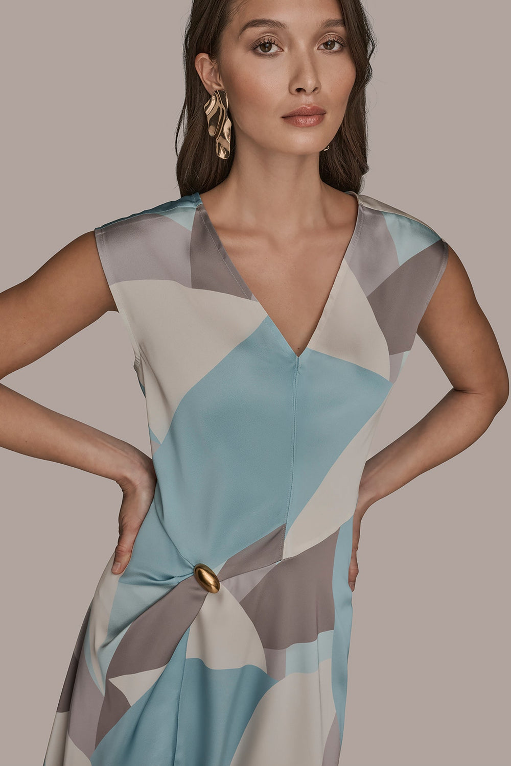 Donna Karan | CAP SLEEVE V-NECK PRINTED MIDI DRESS