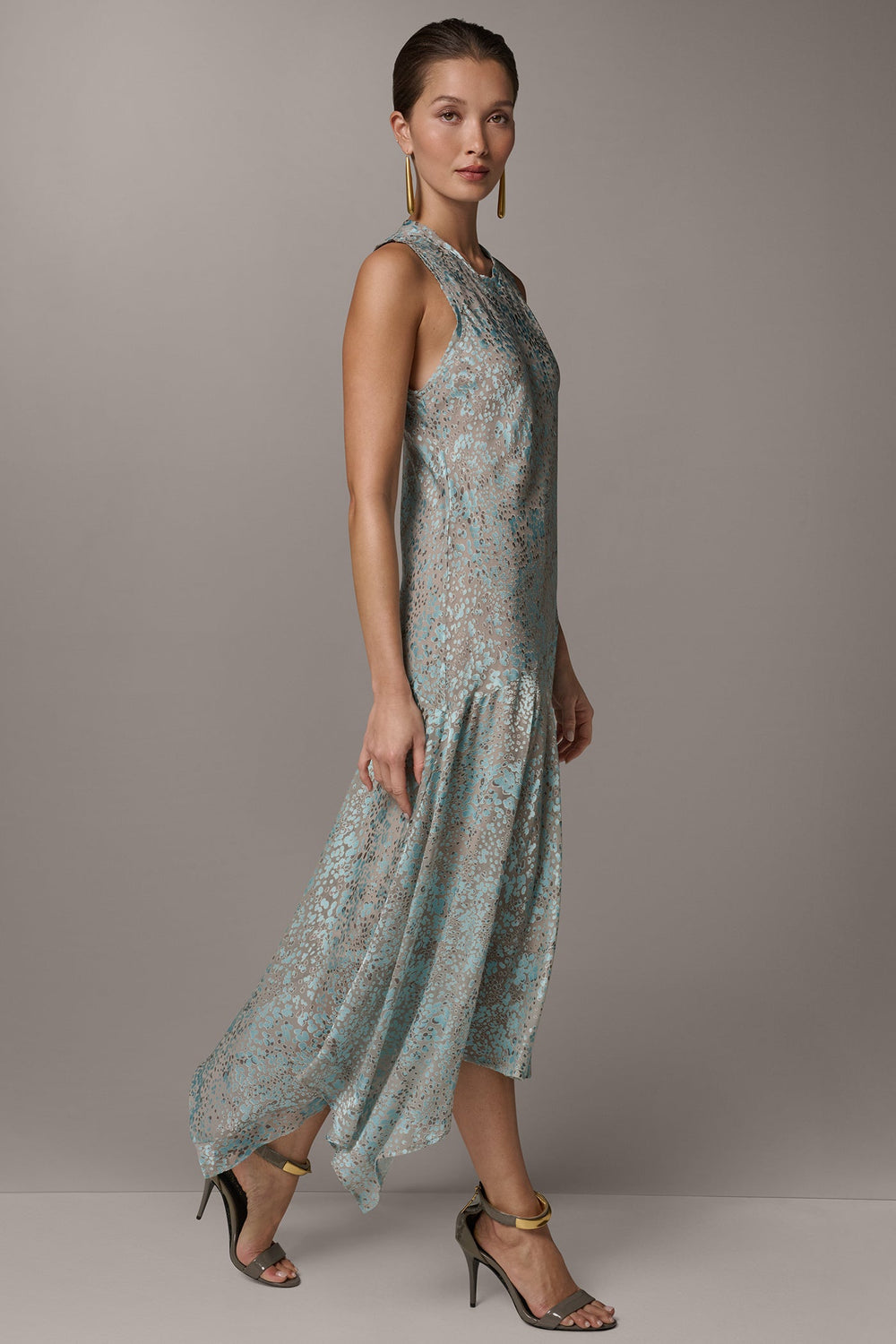 Donna Karan | SLEEVELESS MIDI FIT AND FLARE DRESS