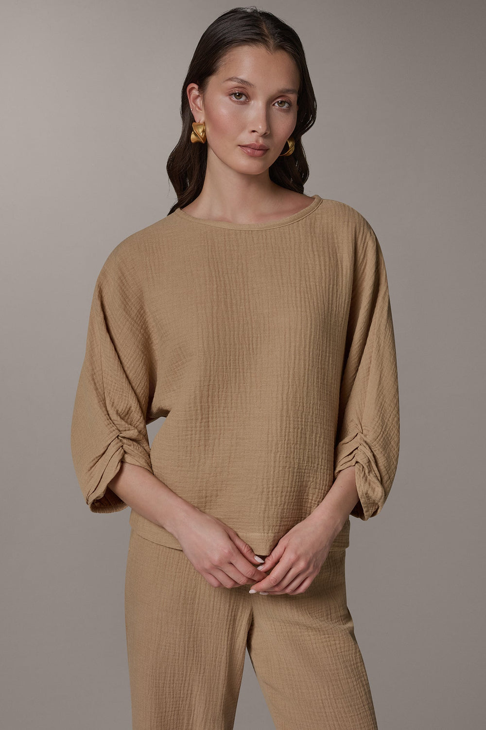 Donna Karan | 3/4 SLEEVE TWIST CUFF BLOUSE