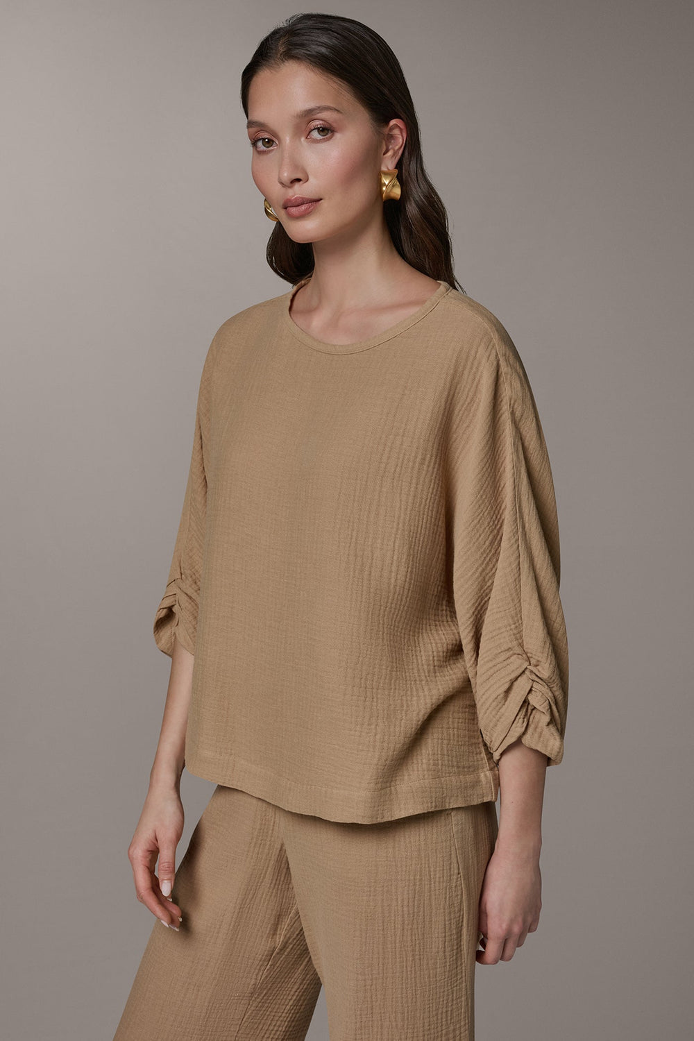 Donna Karan | 3/4 SLEEVE TWIST CUFF BLOUSE