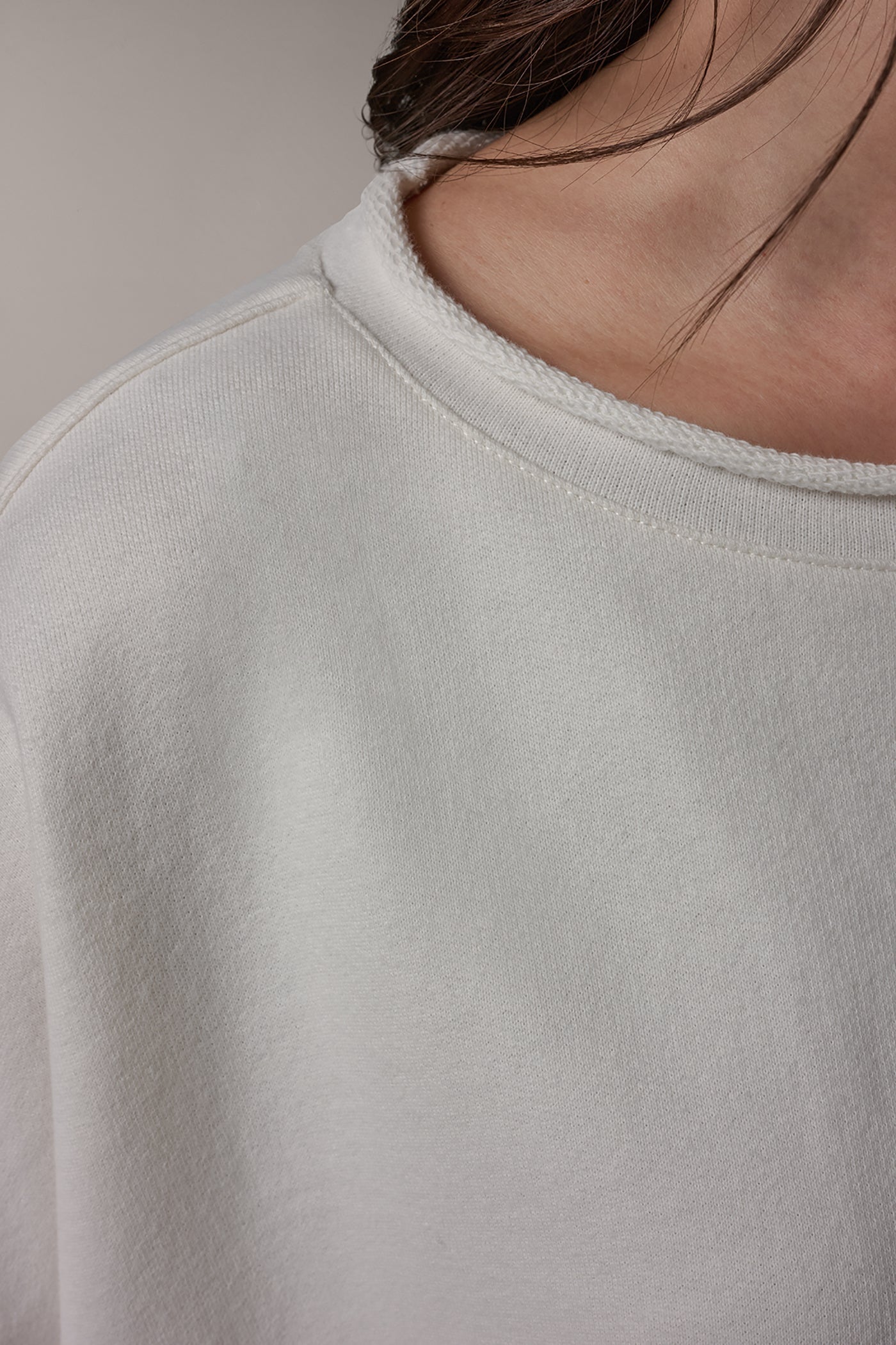 Donna Karan | SHORT SLEEVE BOATNECK PULLOVER