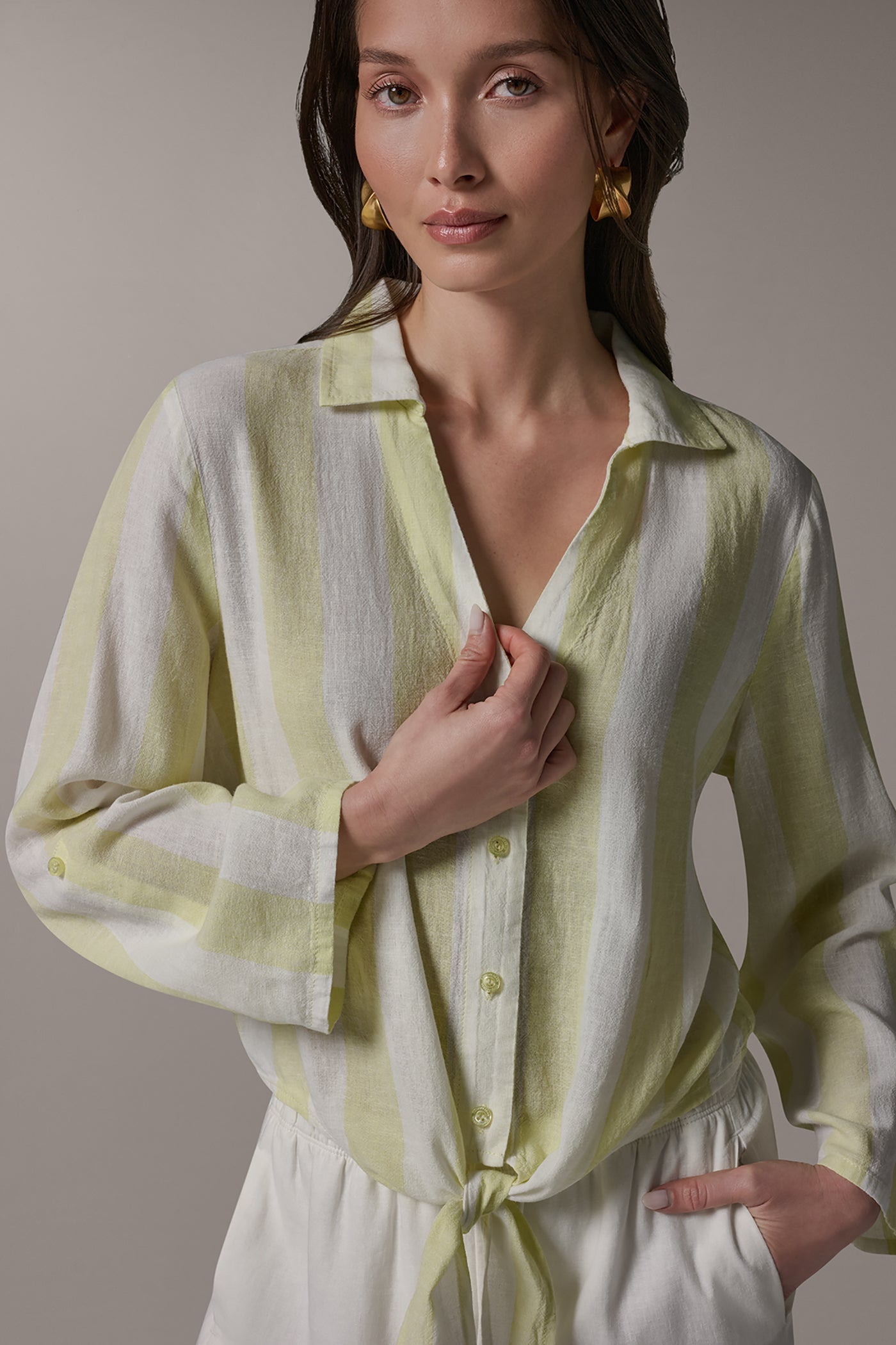 Donna Karan | LONG SLEEVE TIE-FRONT BLOUSE