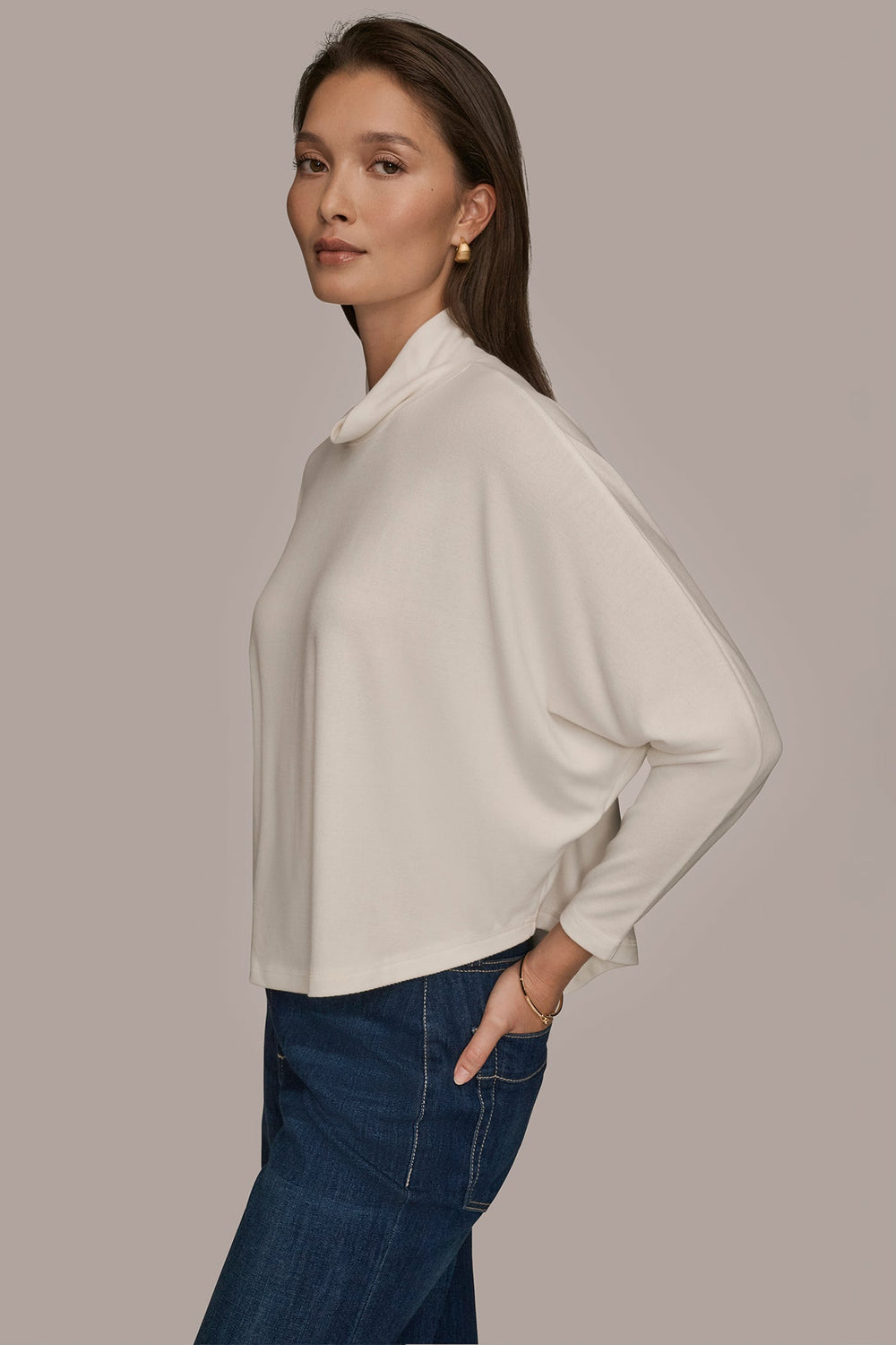 Donna Karan | MOCK-NECK TOP