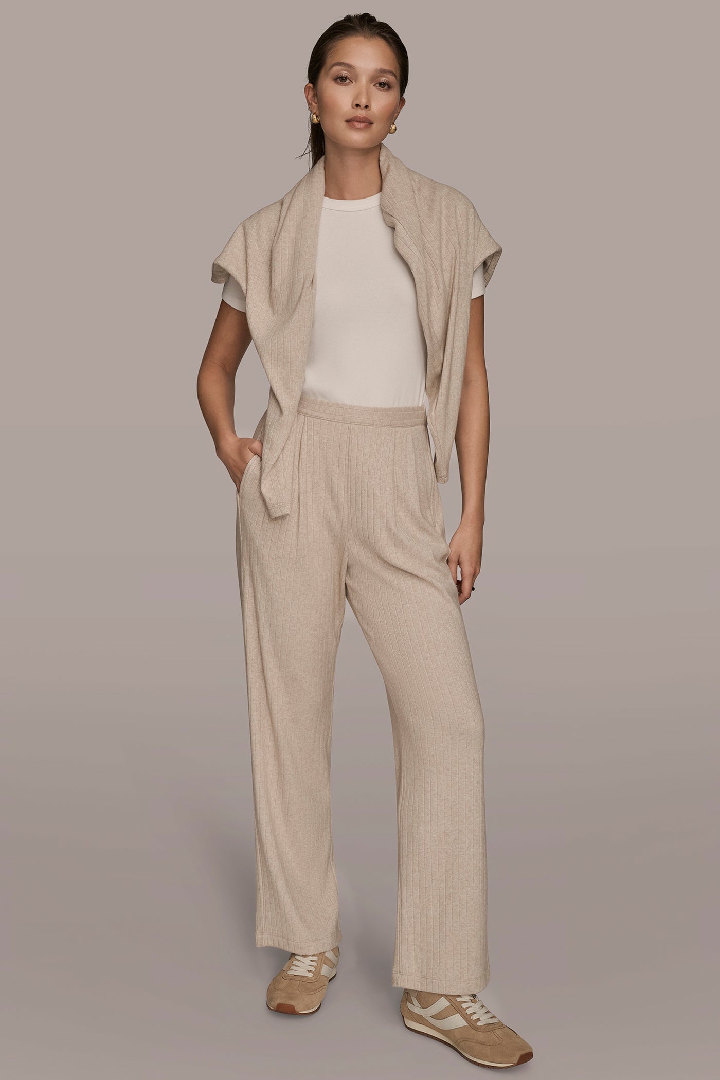 Donna Karan | HIGH-RISE PLEATED PANT
