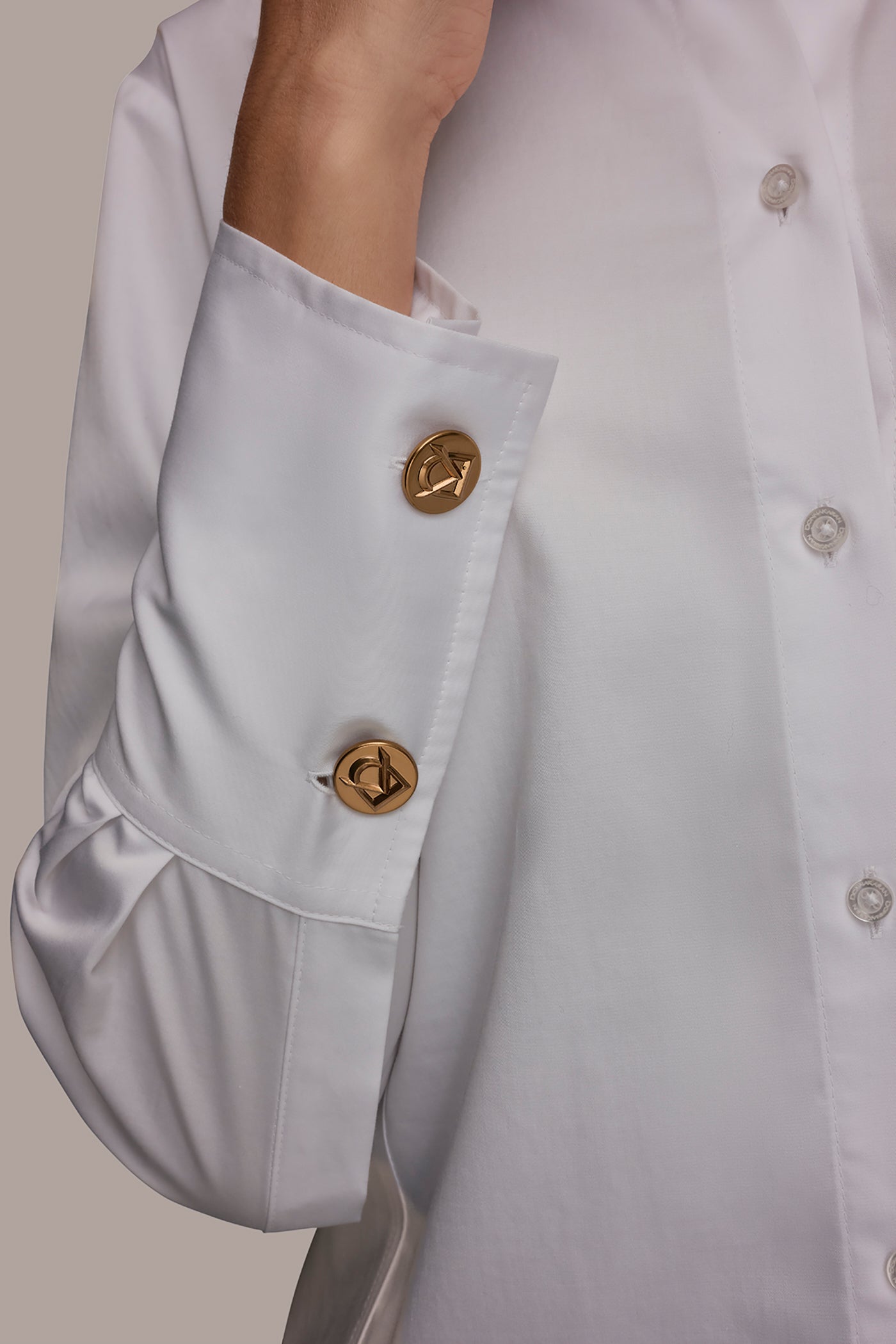 Donna Karan | CROPPED WOVEN BLOUSE