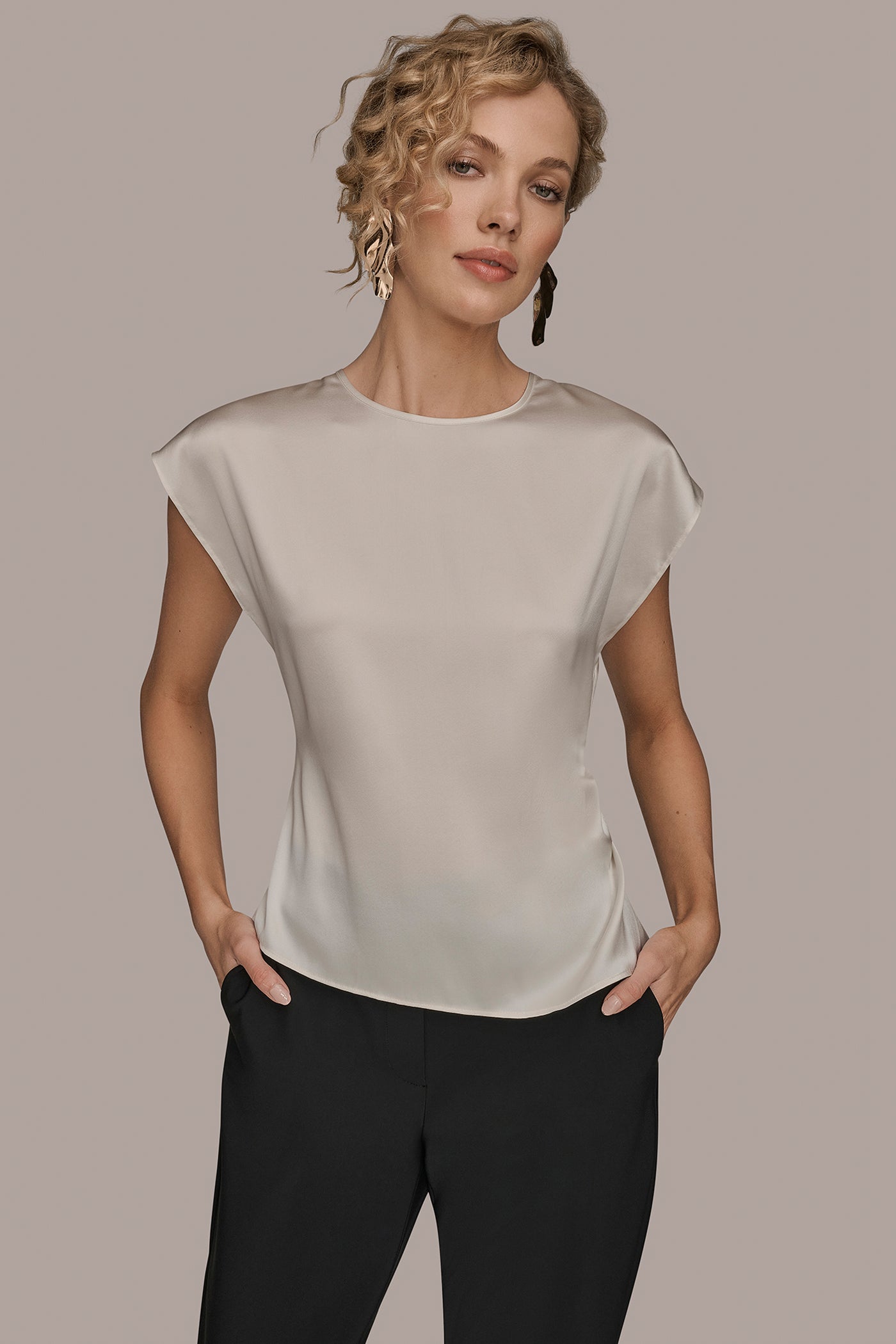 Donna Karan | CAP SLEEVE BLOUSE