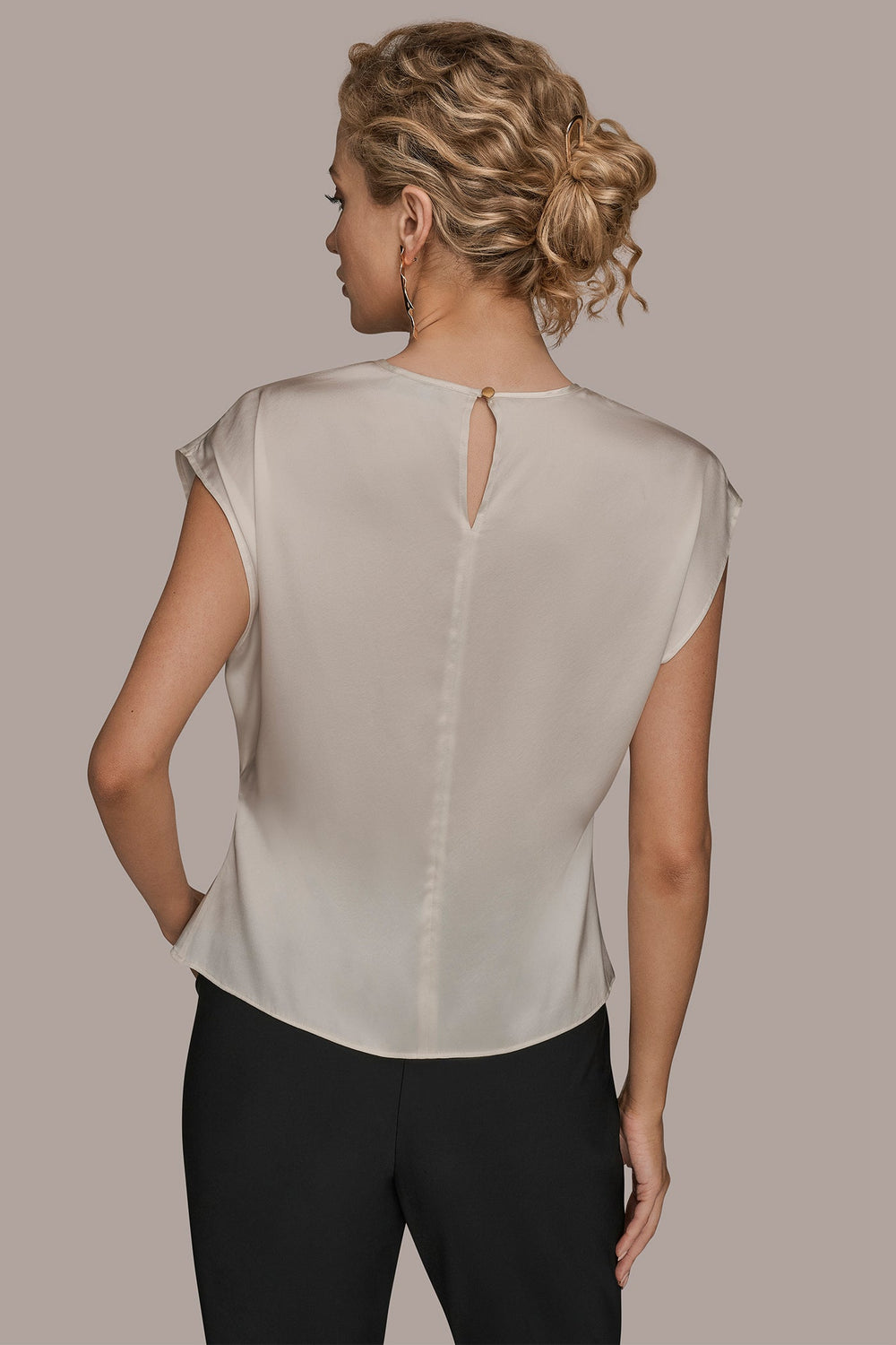 Donna Karan | CAP SLEEVE BLOUSE