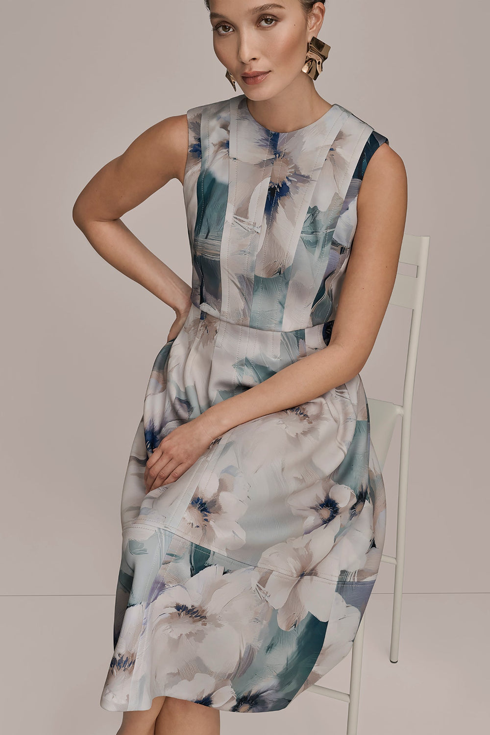 Donna Karan | FLORAL SLEEVELESS MIDI DRESS