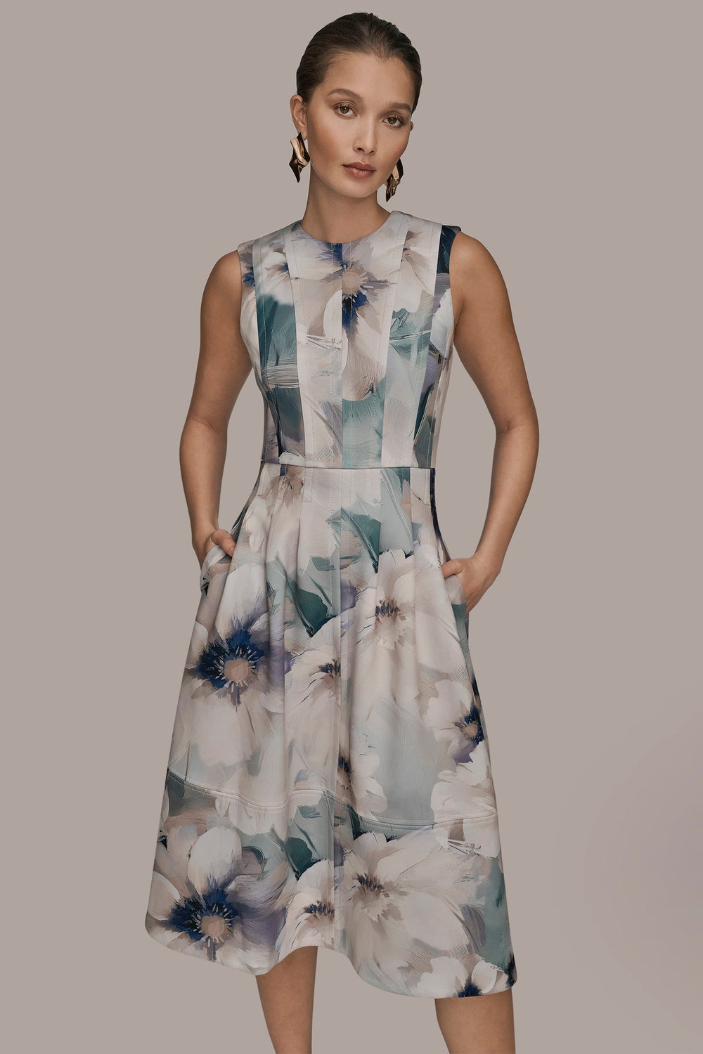 Donna Karan | FLORAL SLEEVELESS MIDI DRESS