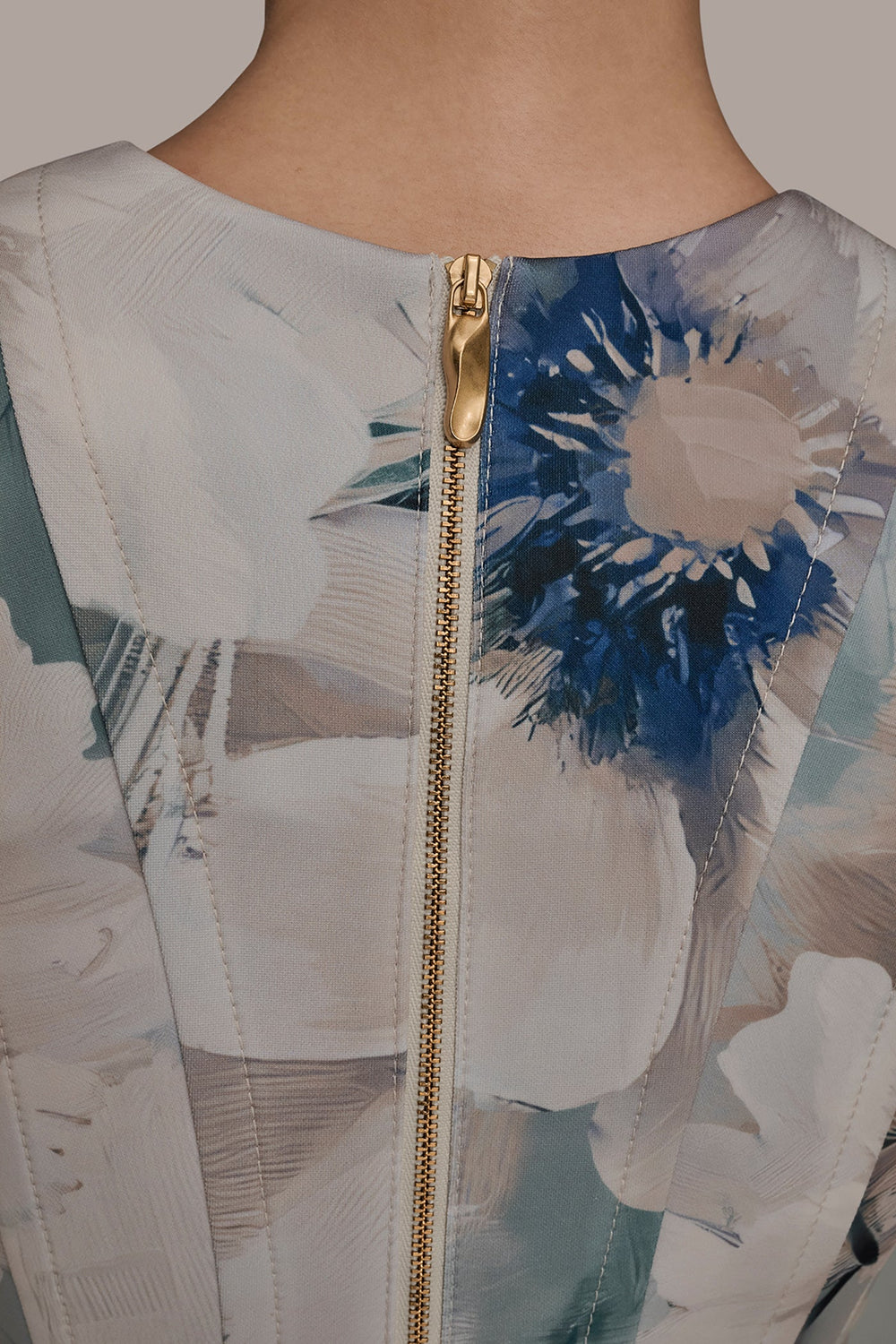 Donna Karan | FLORAL SLEEVELESS MIDI DRESS