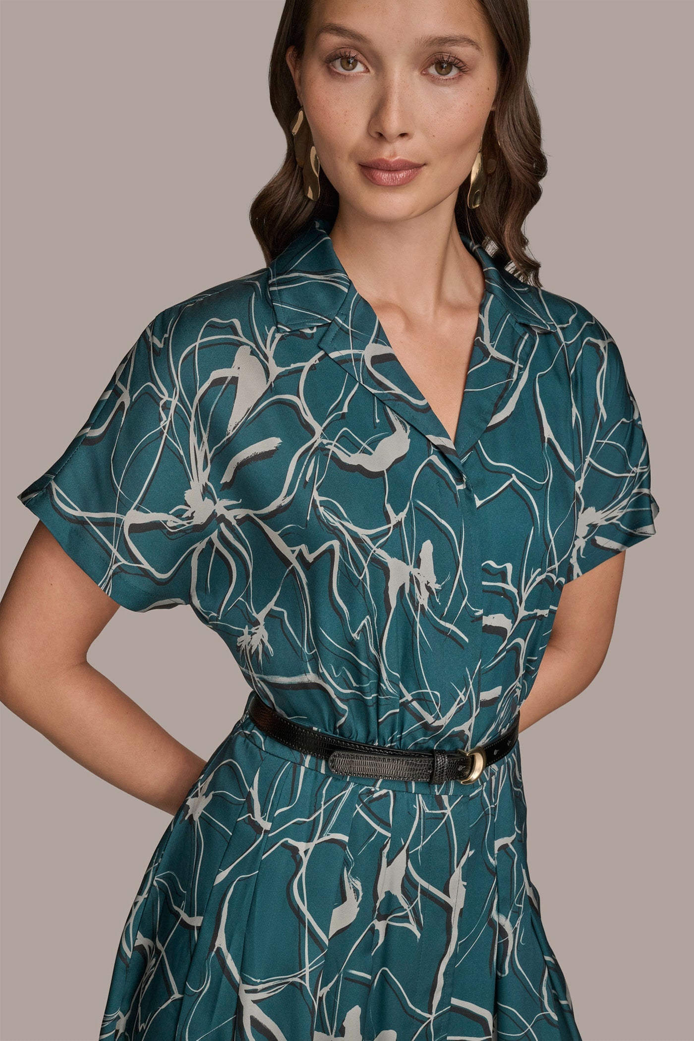 Donna Karan | SHORT SLEEVE FLORAL MIDI SHIRT DRESS