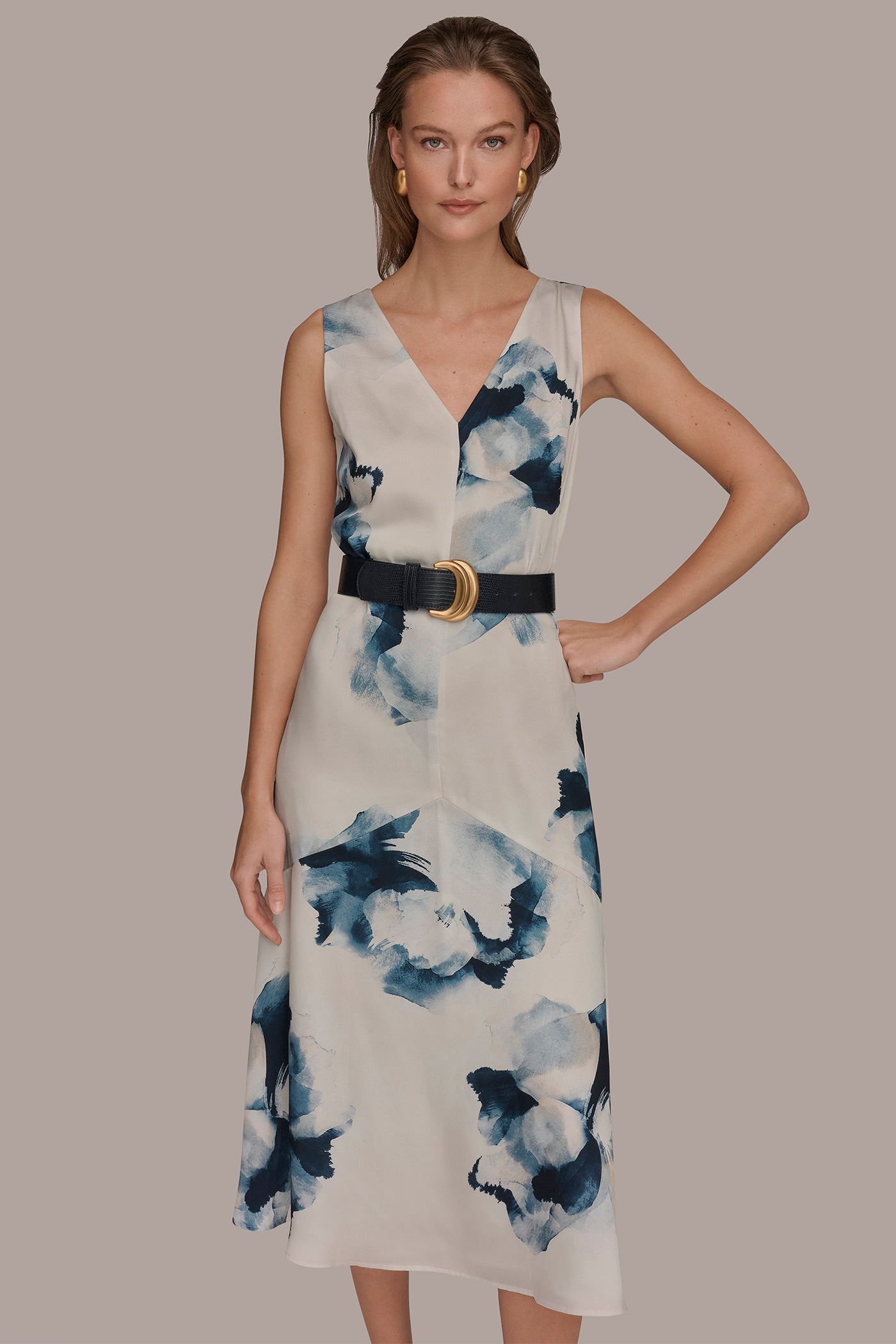 Donna Karan | V-NECK FLORAL DRESS